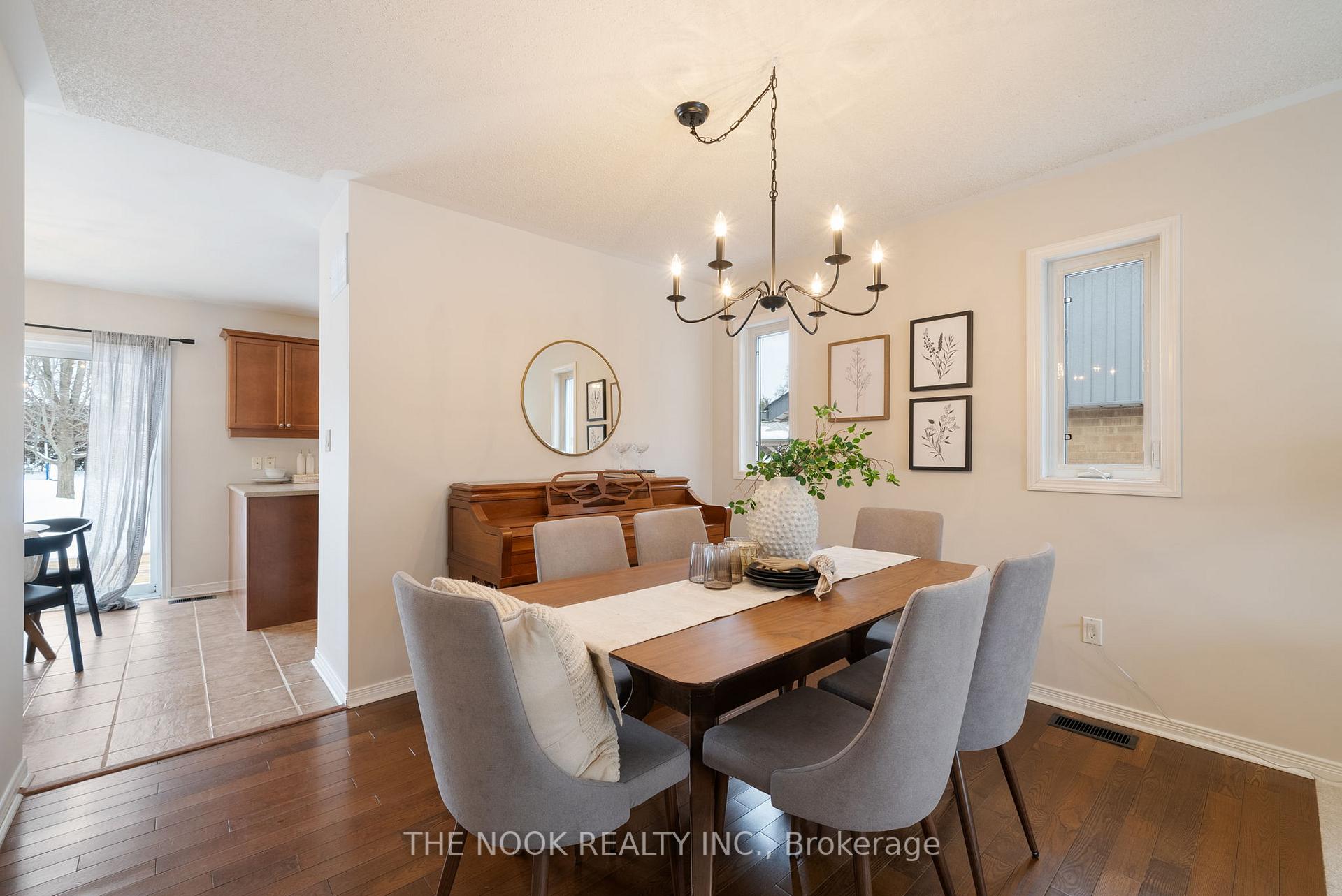 Photo 10 of 1247 King Street E, Oshawa, Donevan — HOMEH