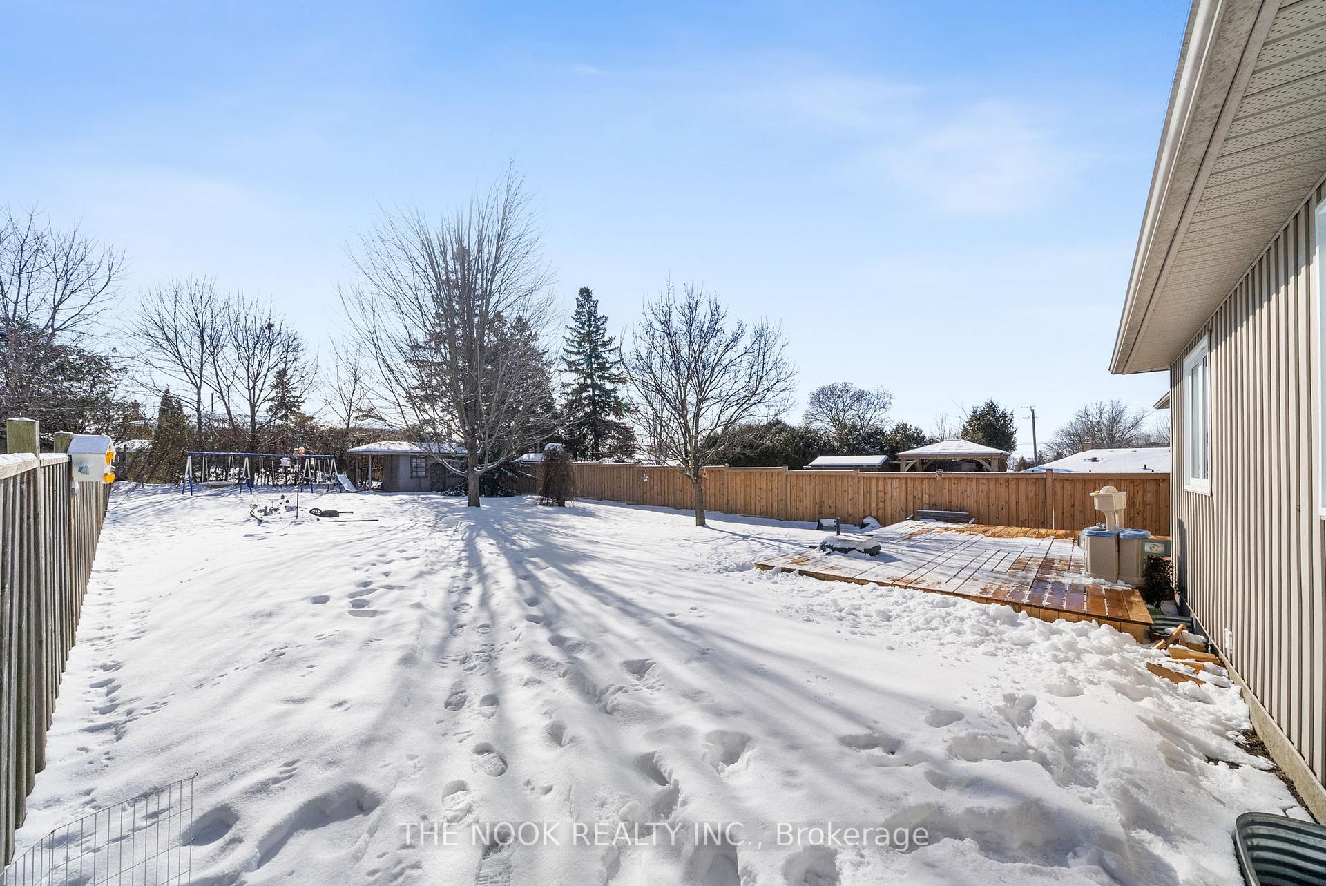 Photo 26 of 1247 King Street E, Oshawa, Donevan — HOMEH