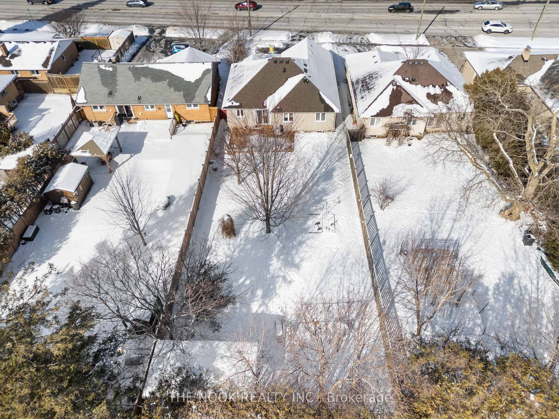 Photo 32 of 1247 King Street E, Oshawa, Donevan — HOMEH