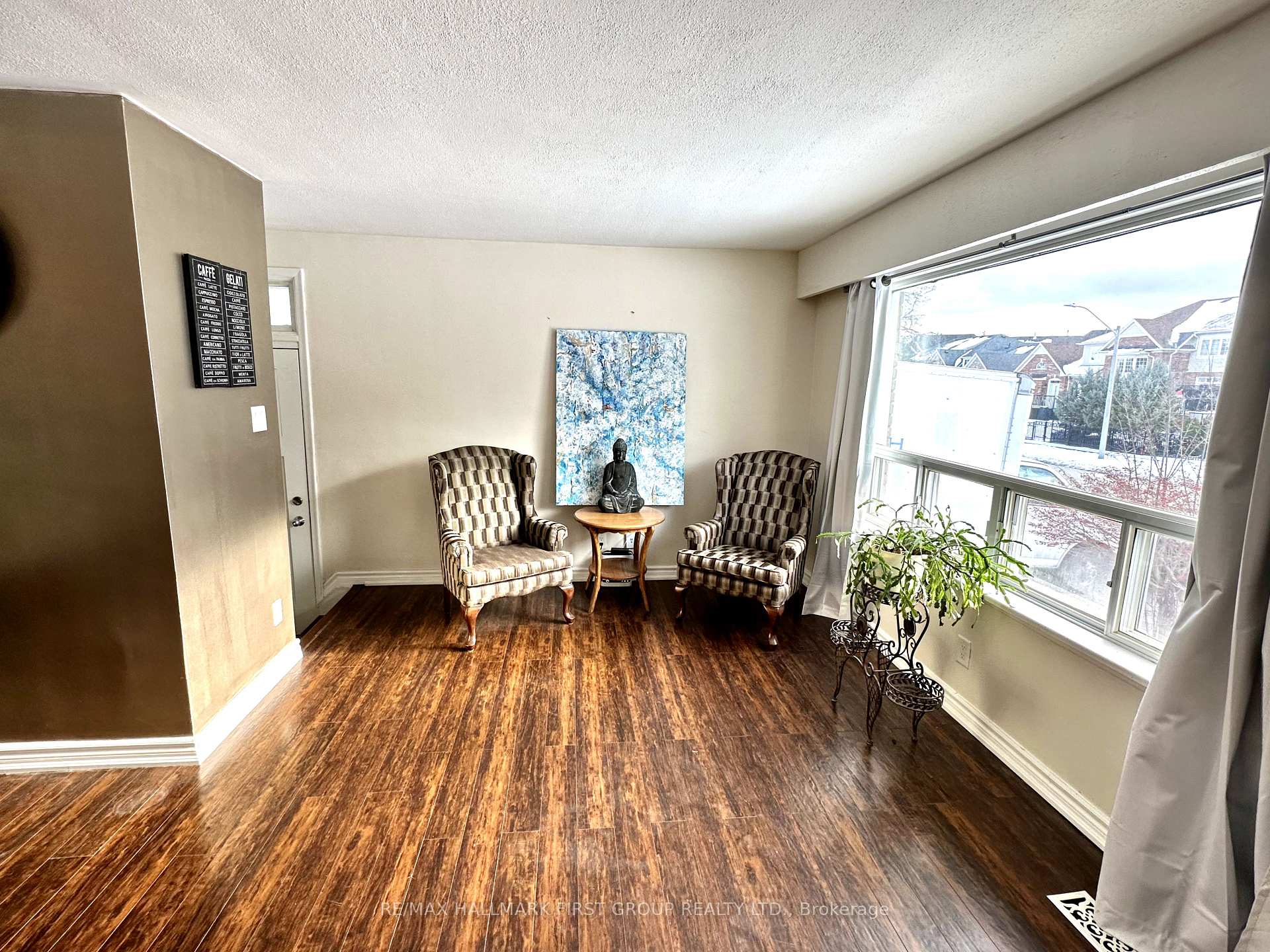Photo 15 of 10 Heber Down Crescent, Whitby, Brooklin — HOMEH