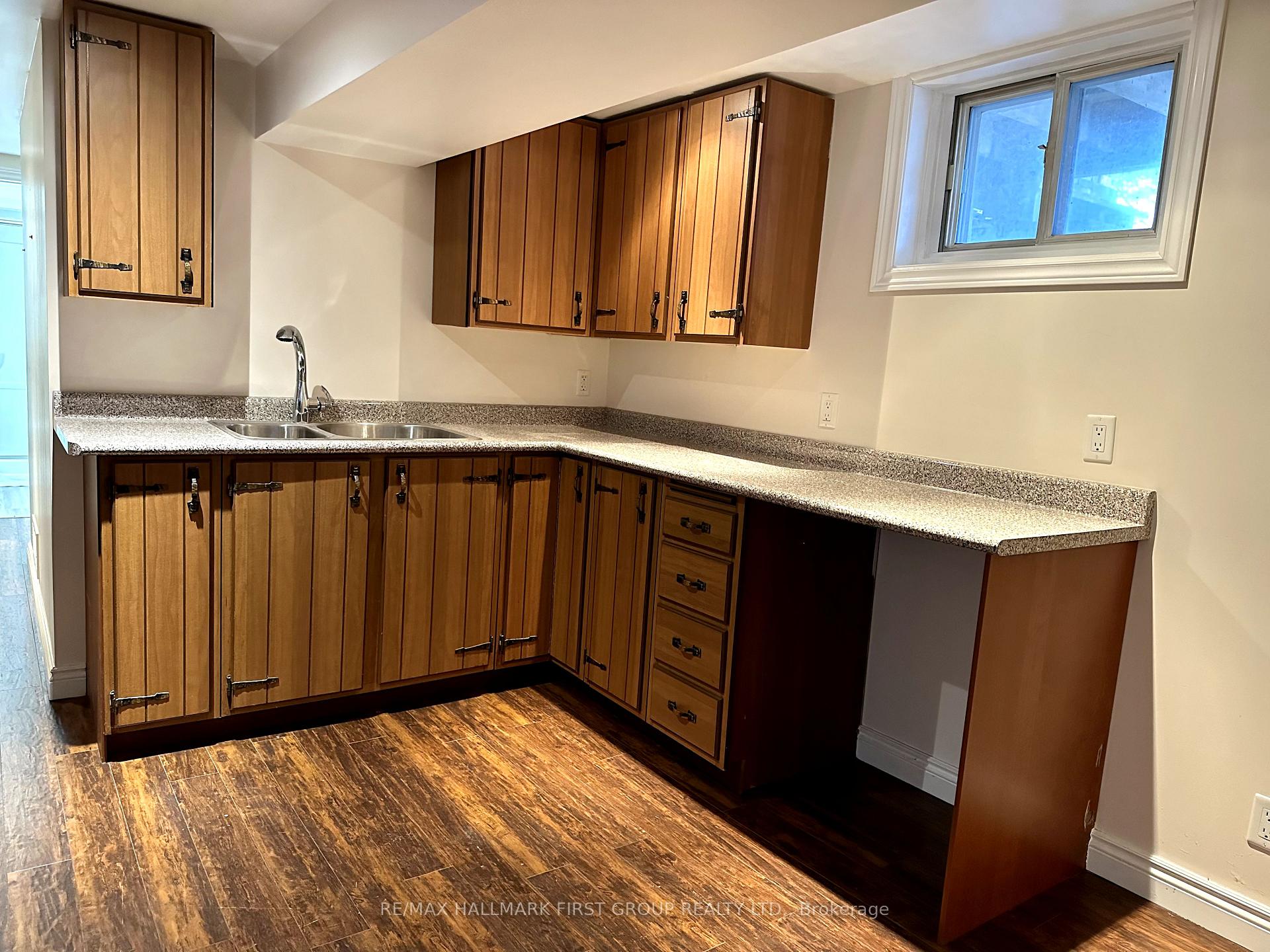 Photo 23 of 10 Heber Down Crescent, Whitby, Brooklin — HOMEH