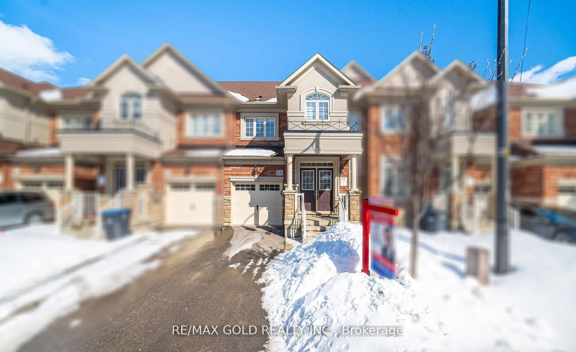 Photo 2 of 15 Hines Street, Brampton, Northwest Brampton — HOMEH