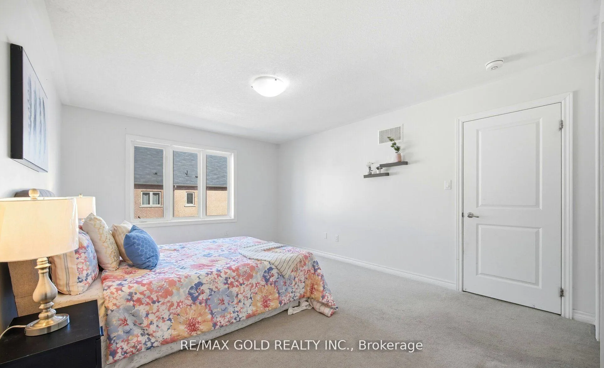 Photo 33 of 15 Hines Street, Brampton, Northwest Brampton — HOMEH