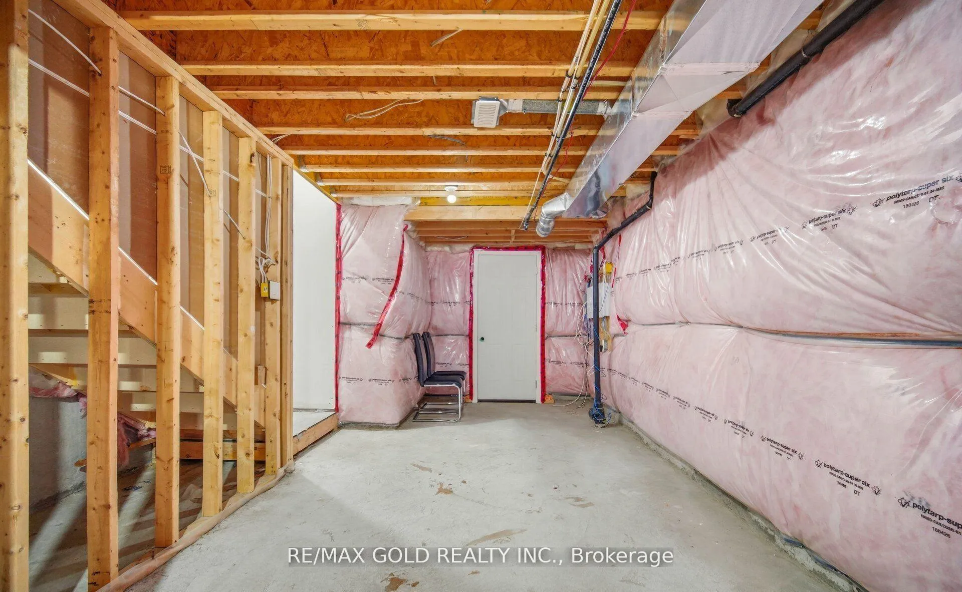 Photo 45 of 15 Hines Street, Brampton, Northwest Brampton — HOMEH