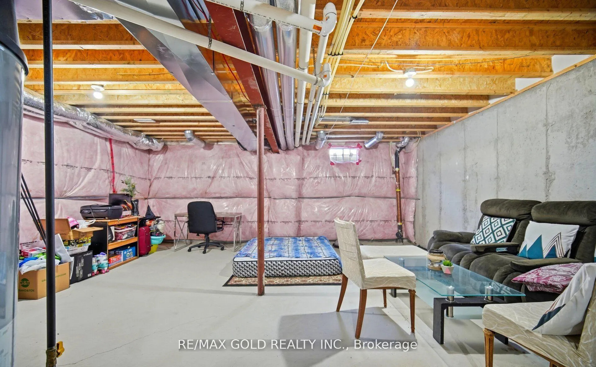 Photo 46 of 15 Hines Street, Brampton, Northwest Brampton — HOMEH