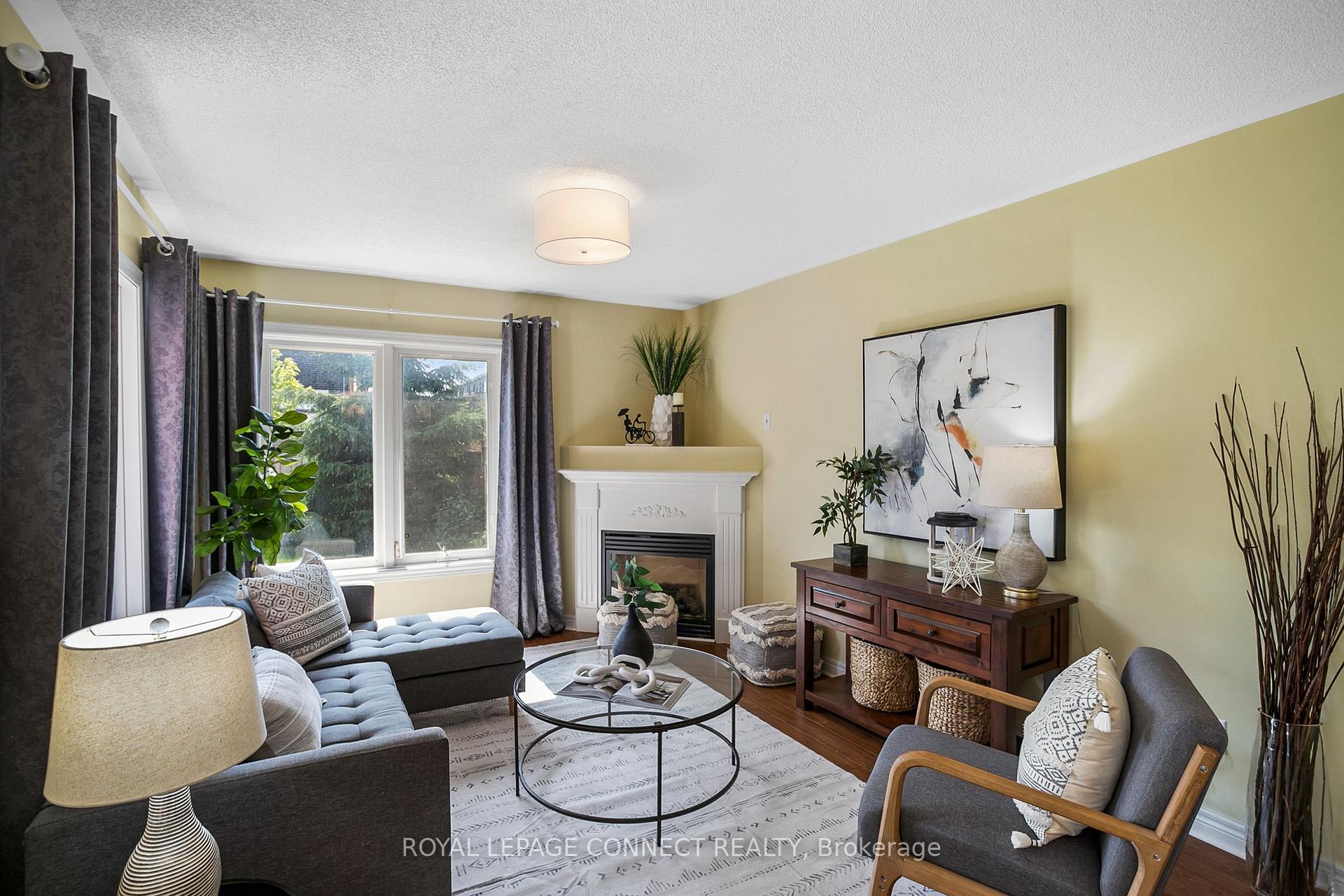 Photo 11 of 141 Whitefoot Crescent, Ajax, South East — HOMEH