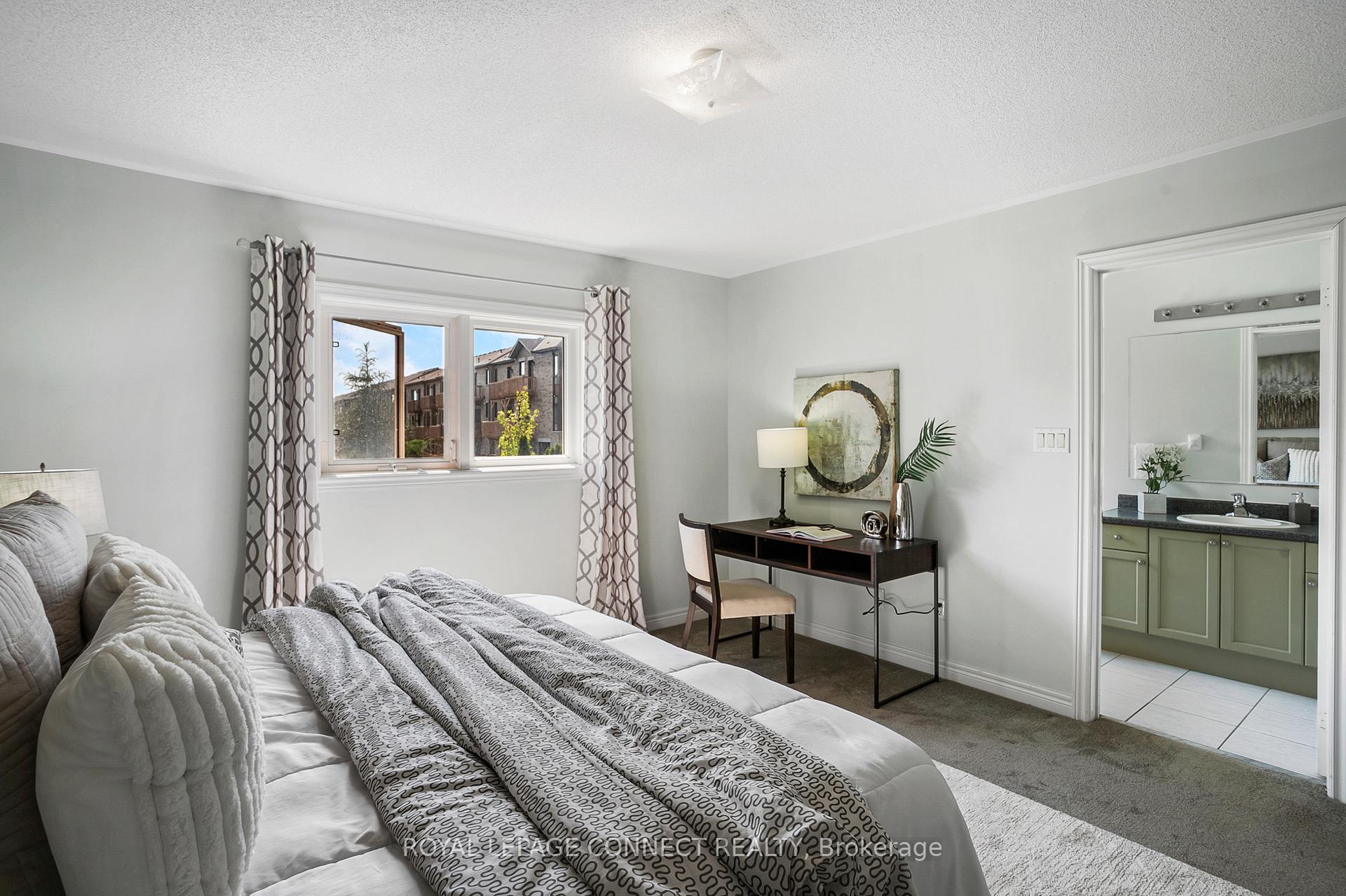 Photo 16 of 141 Whitefoot Crescent, Ajax, South East — HOMEH