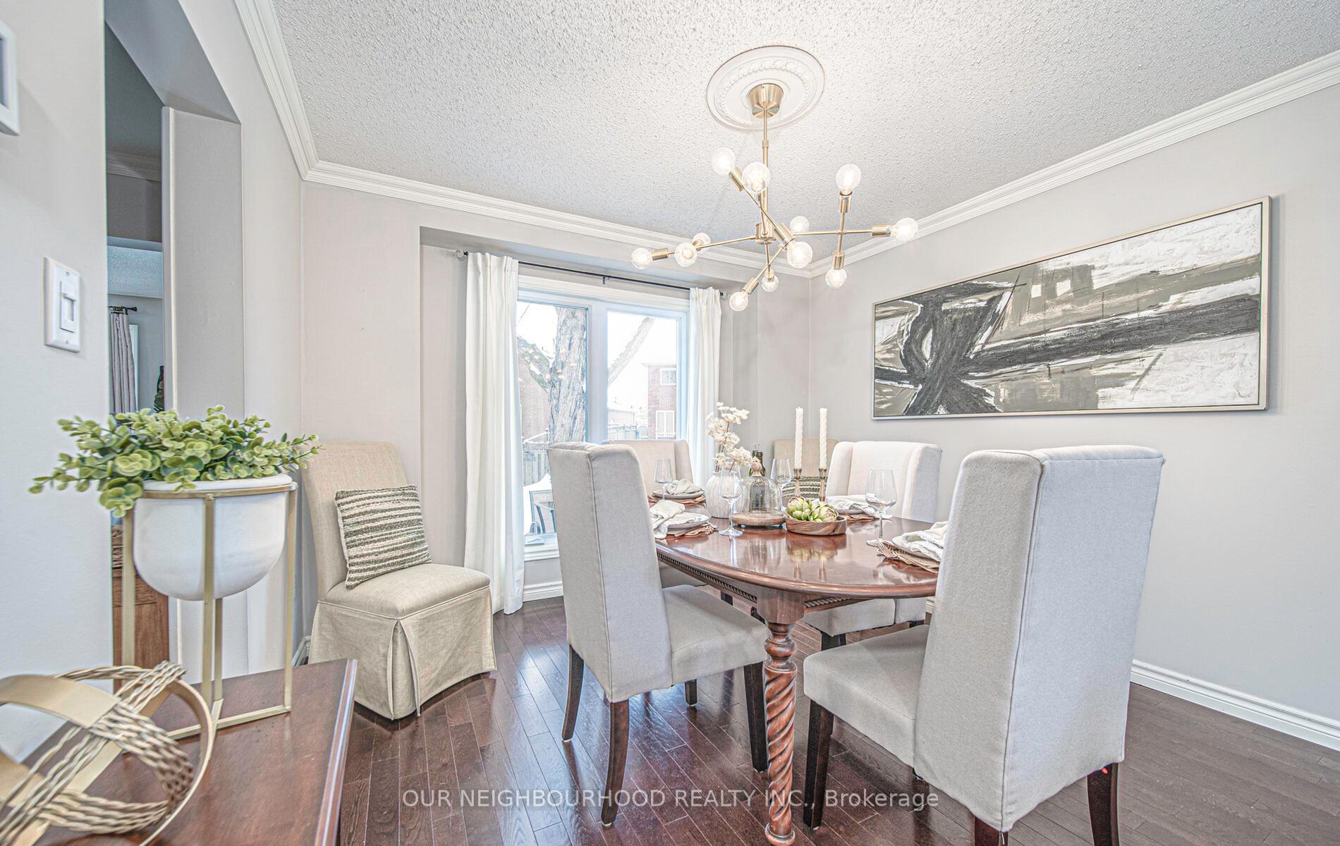 Photo 9 of 27 Morning Glory Crescent, Whitby, Rolling Acres — HOMEH