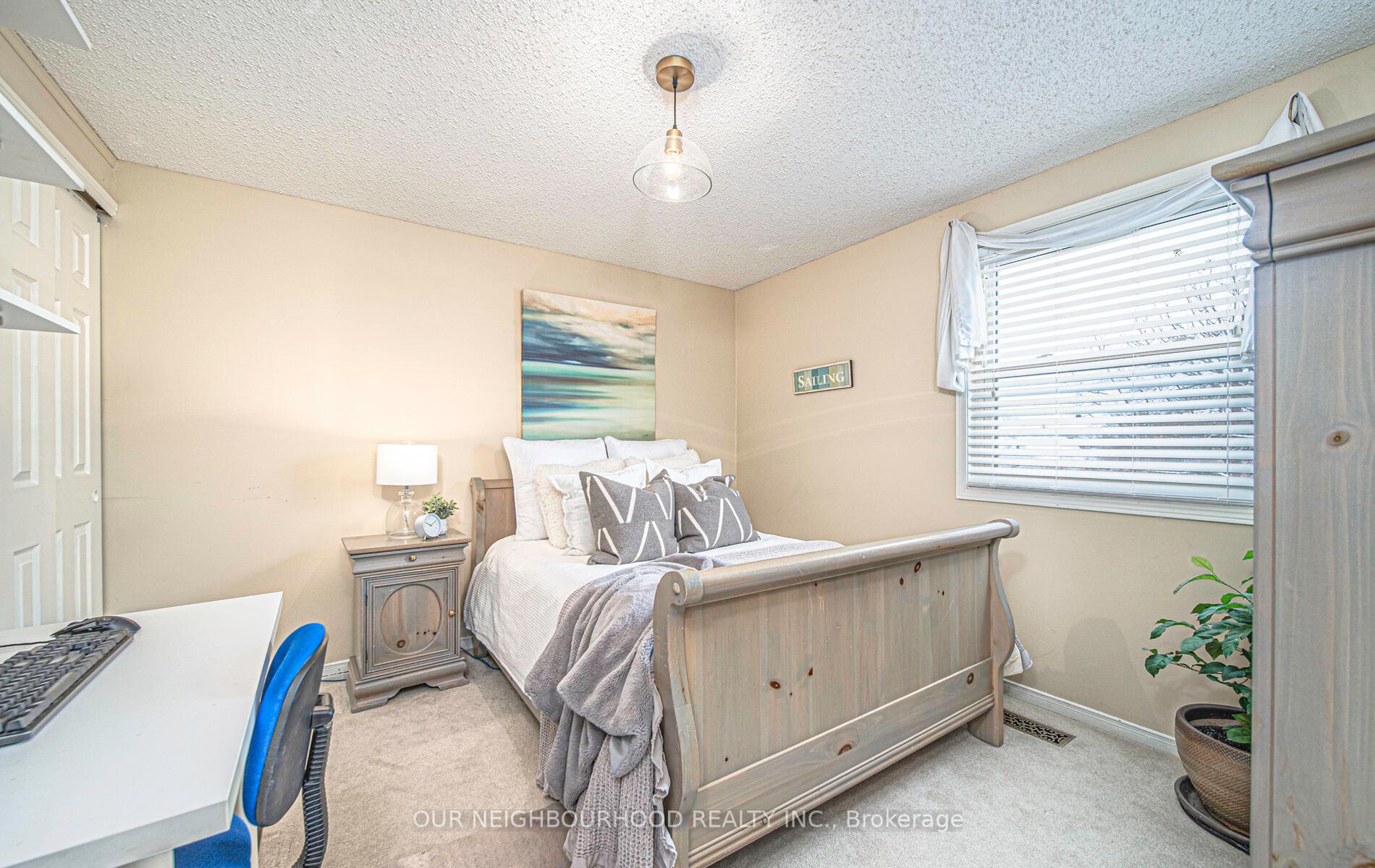 Photo 26 of 27 Morning Glory Crescent, Whitby, Rolling Acres — HOMEH