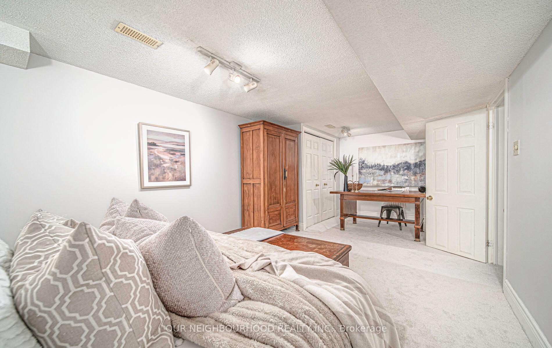 Photo 31 of 27 Morning Glory Crescent, Whitby, Rolling Acres — HOMEH