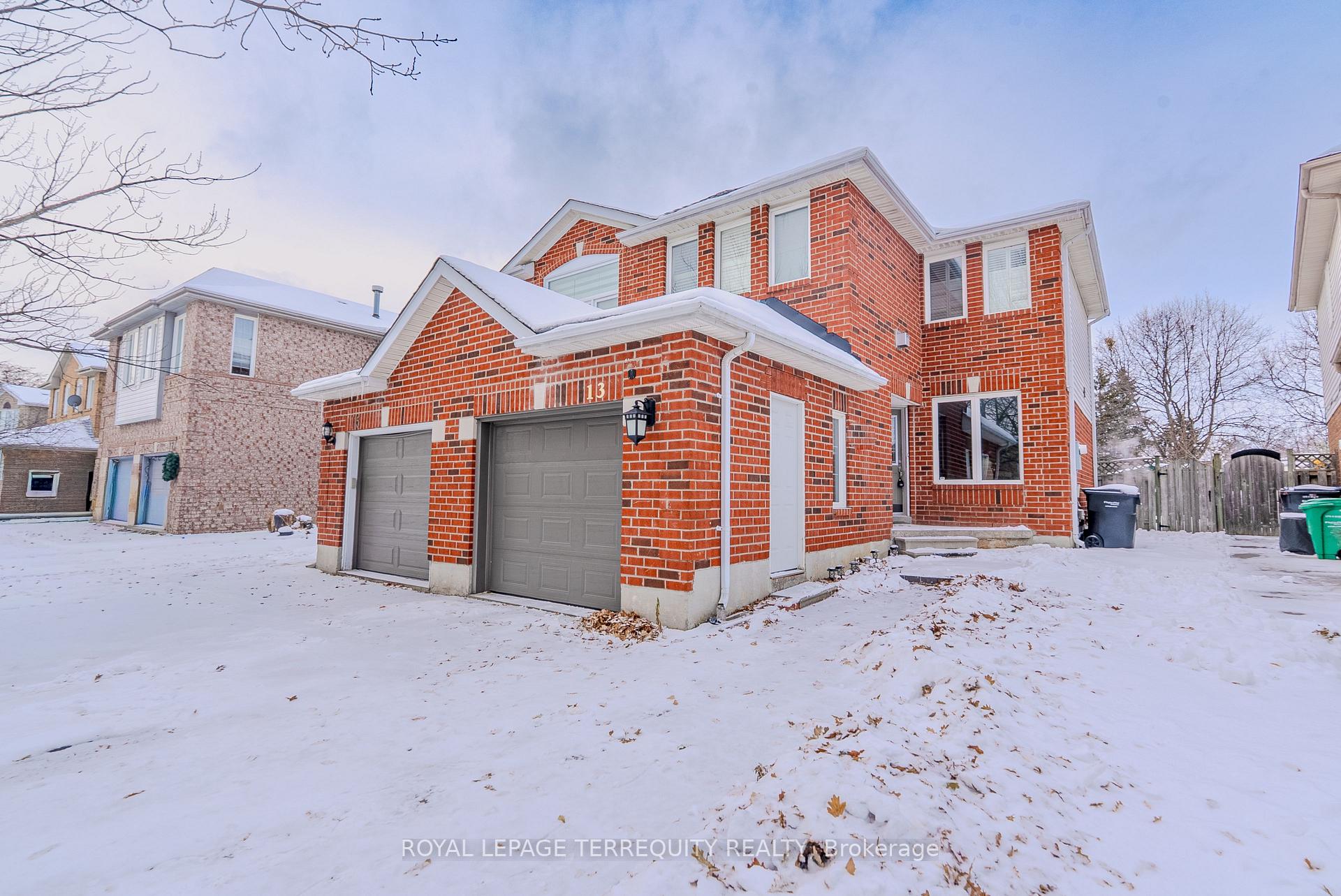 Photo 5 of 13 Southwell Place, Brampton, Heart Lake West — HOMEH
