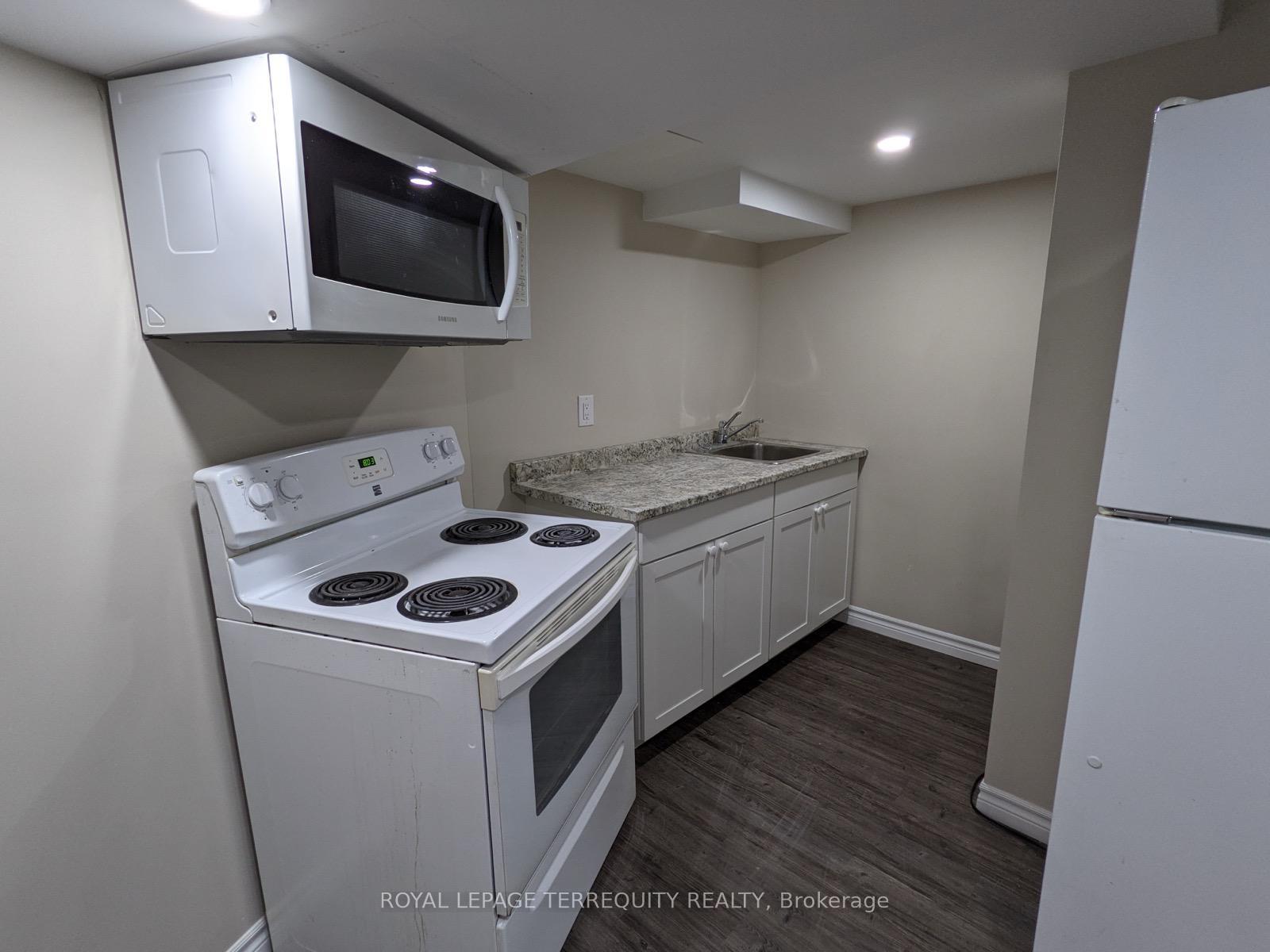 Photo 30 of 13 Southwell Place, Brampton, Heart Lake West — HOMEH