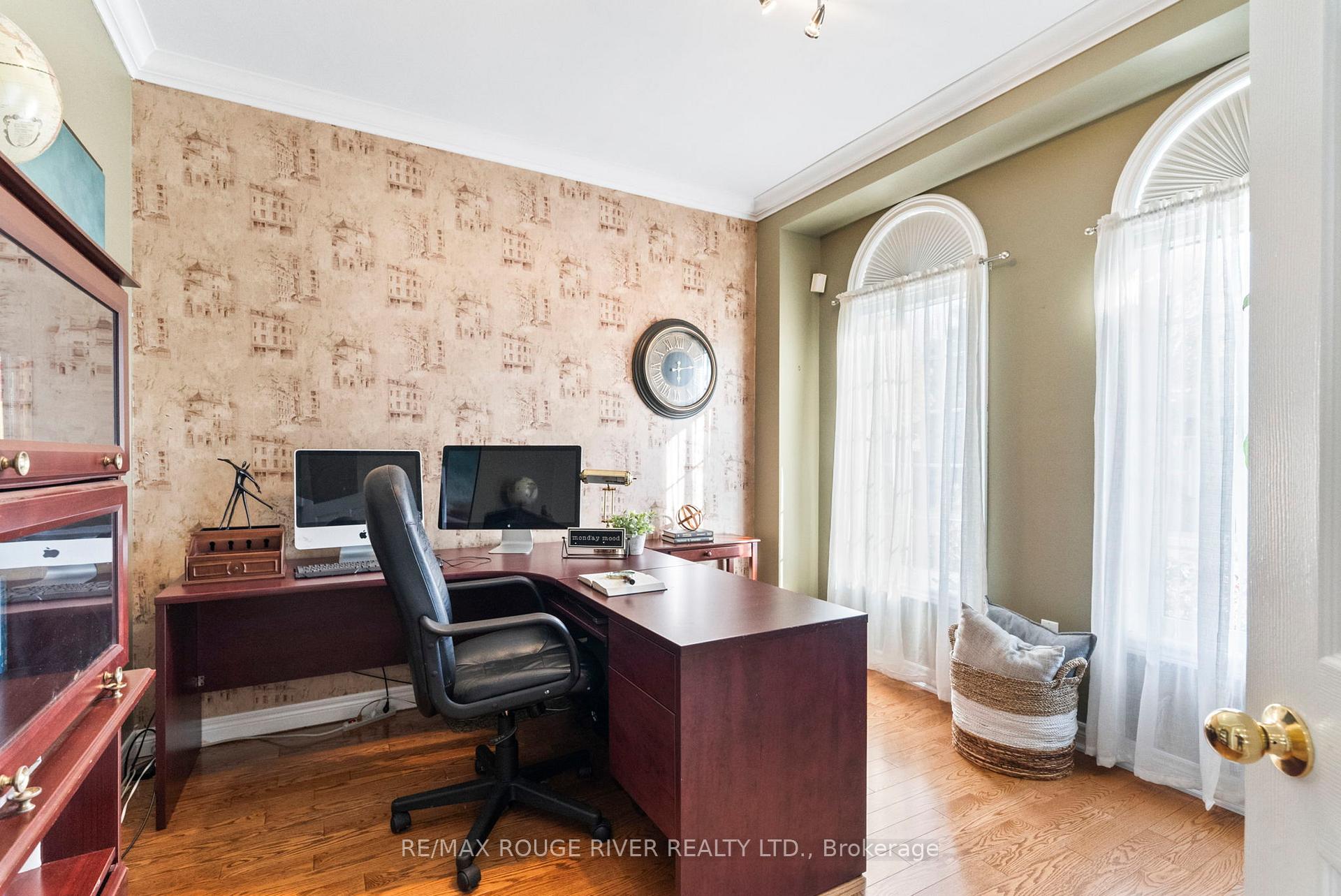 Photo 9 of 10 Sawyer Avenue, Whitby, Brooklin — HOMEH