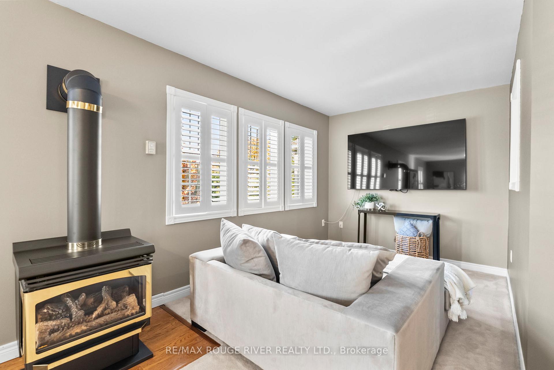 Photo 27 of 10 Sawyer Avenue, Whitby, Brooklin — HOMEH