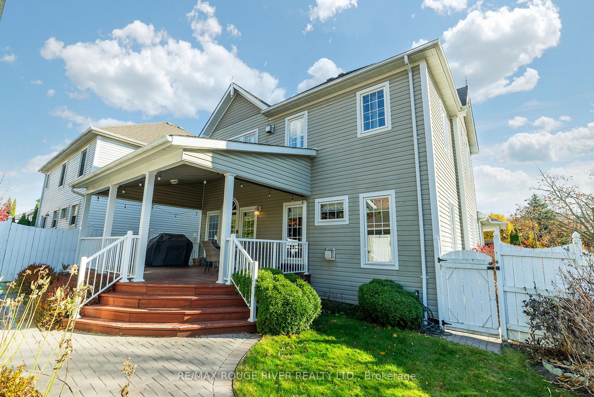 Photo 33 of 10 Sawyer Avenue, Whitby, Brooklin — HOMEH