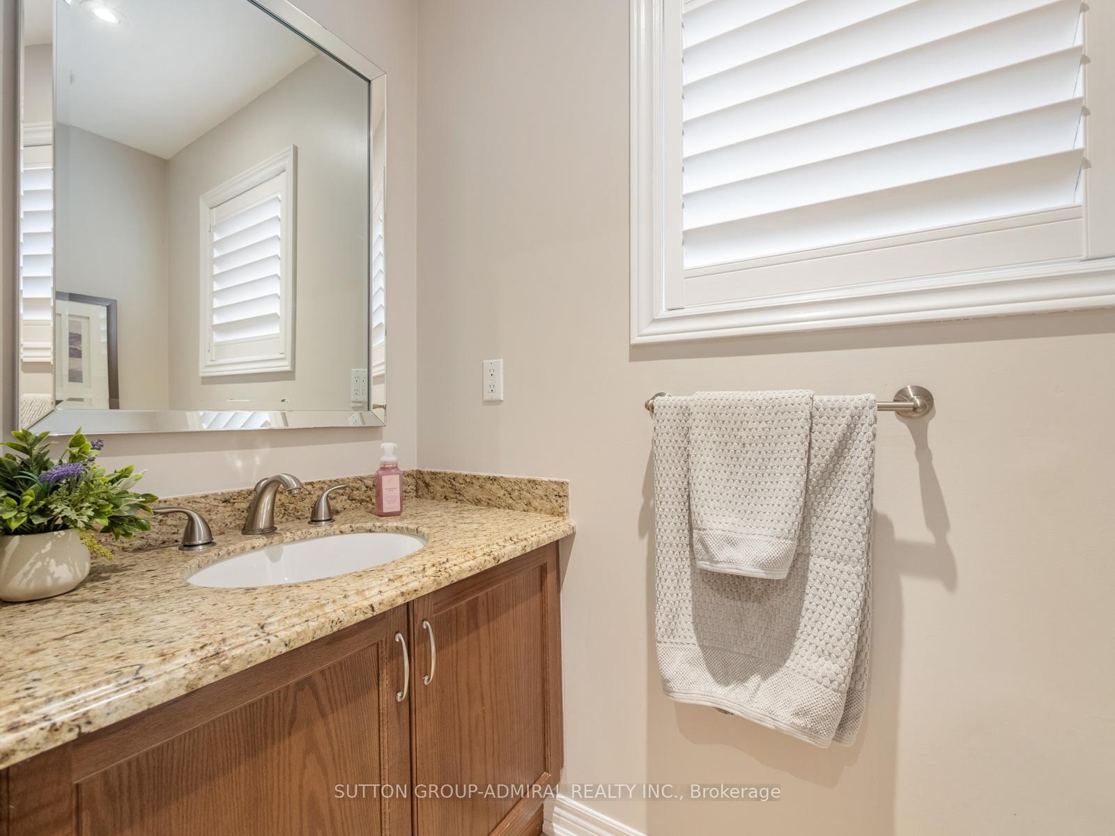 Photo 14 of 59 Orion Avenue, Vaughan, Vellore Village — HOMEH