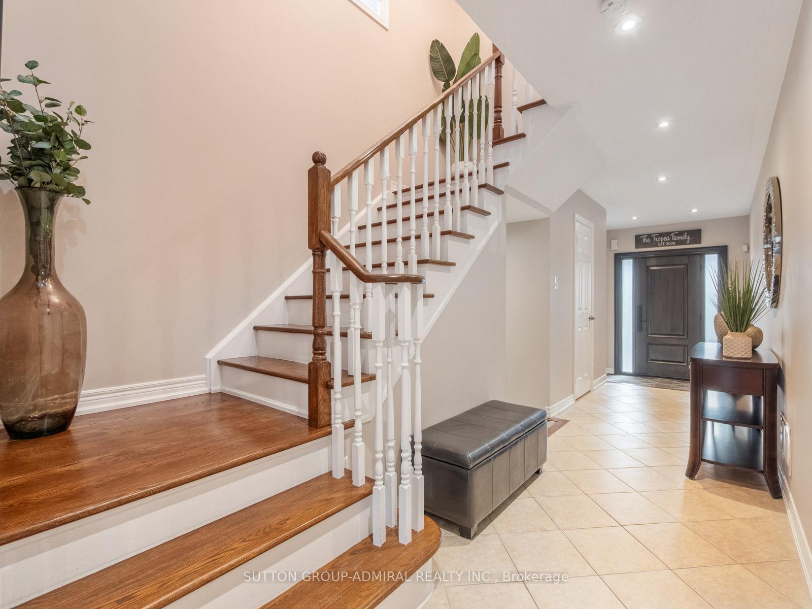 Photo 15 of 59 Orion Avenue, Vaughan, Vellore Village — HOMEH