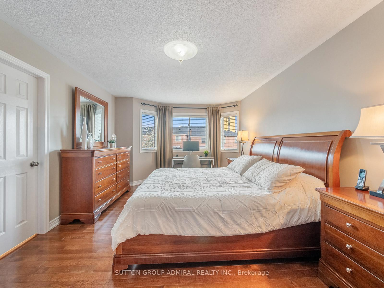 Photo 17 of 59 Orion Avenue, Vaughan, Vellore Village — HOMEH
