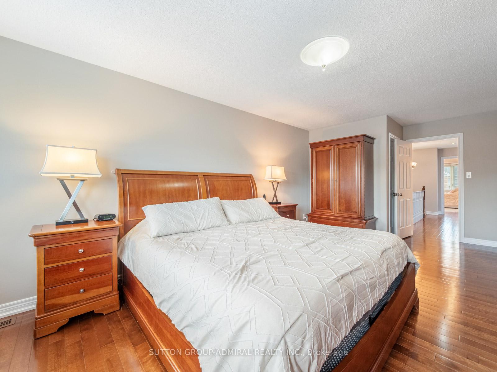 Photo 18 of 59 Orion Avenue, Vaughan, Vellore Village — HOMEH