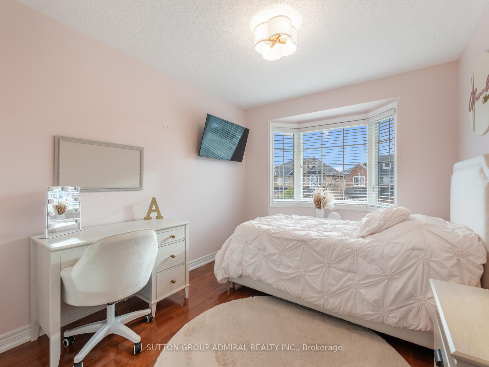 Photo 21 of 59 Orion Avenue, Vaughan, Vellore Village — HOMEH