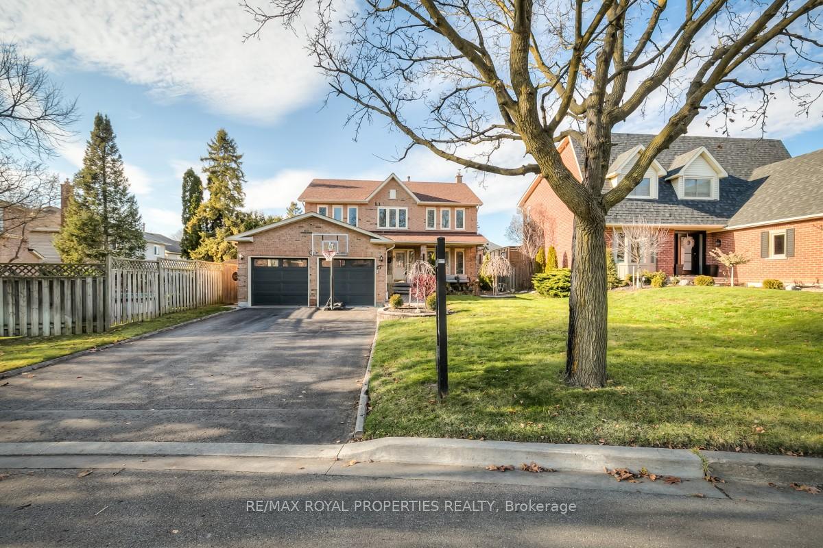 Photo 39 of 47 Butterfield Crescent, Whitby, Rolling Acres — HOMEH