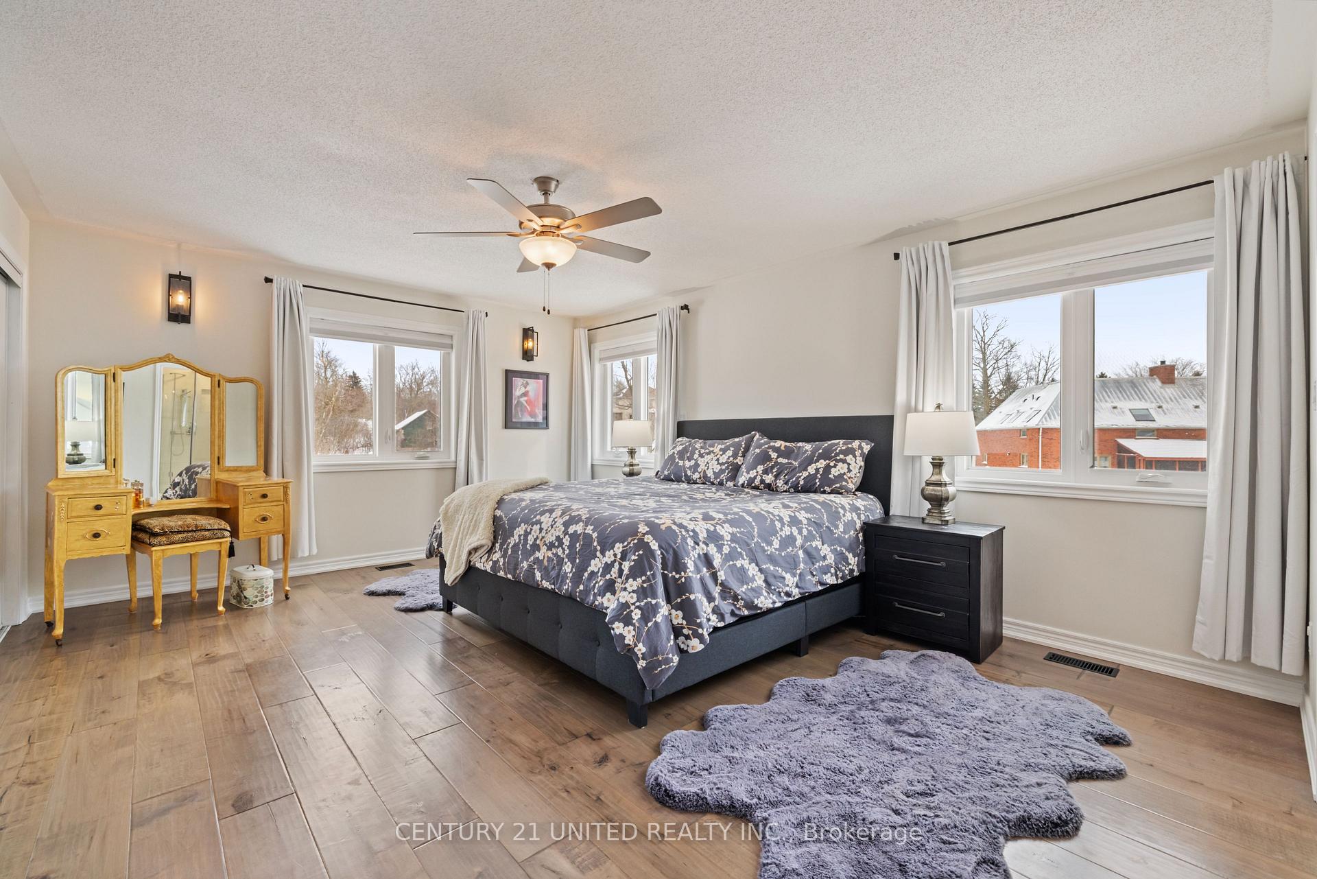Photo 14 of 550 Naish Drive, Peterborough, Ashburnham Ward 4 — HOMEH