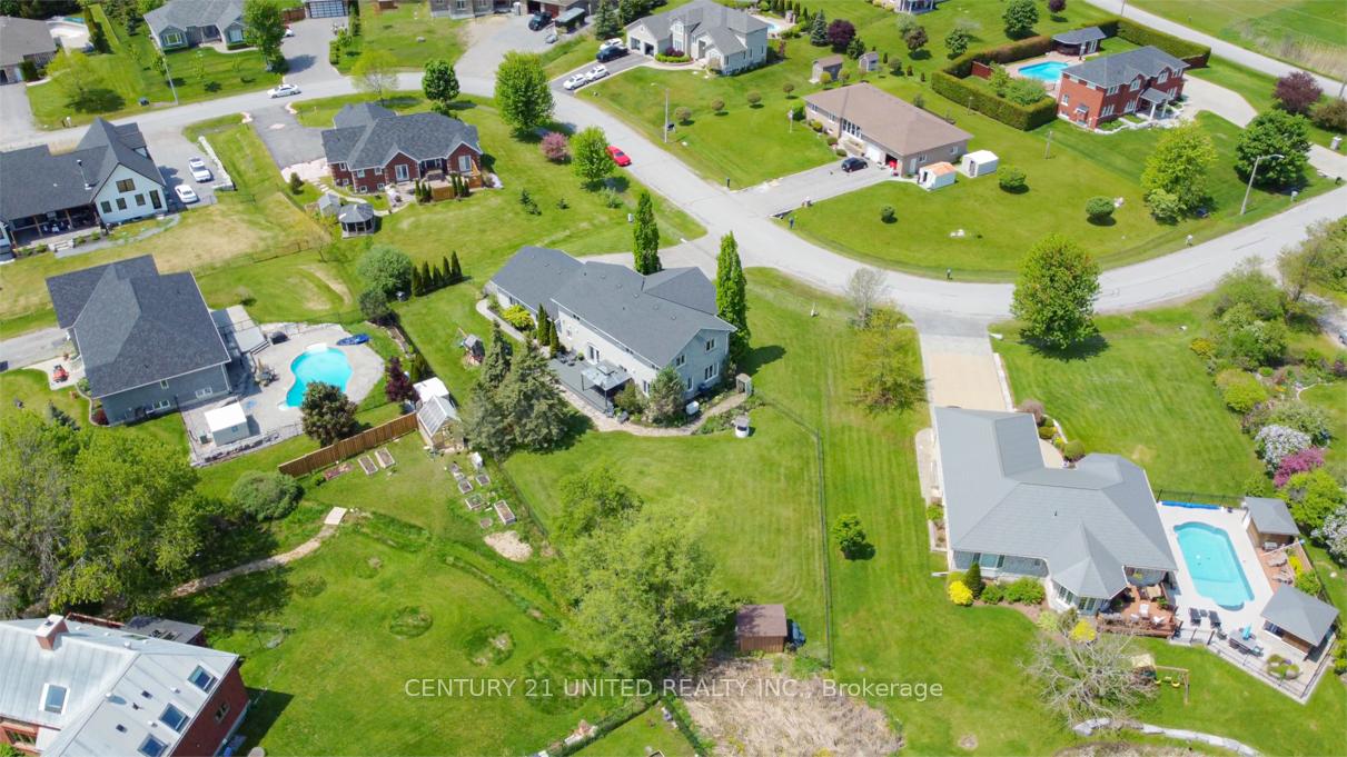 Photo 28 of 550 Naish Drive, Peterborough, Ashburnham Ward 4 — HOMEH