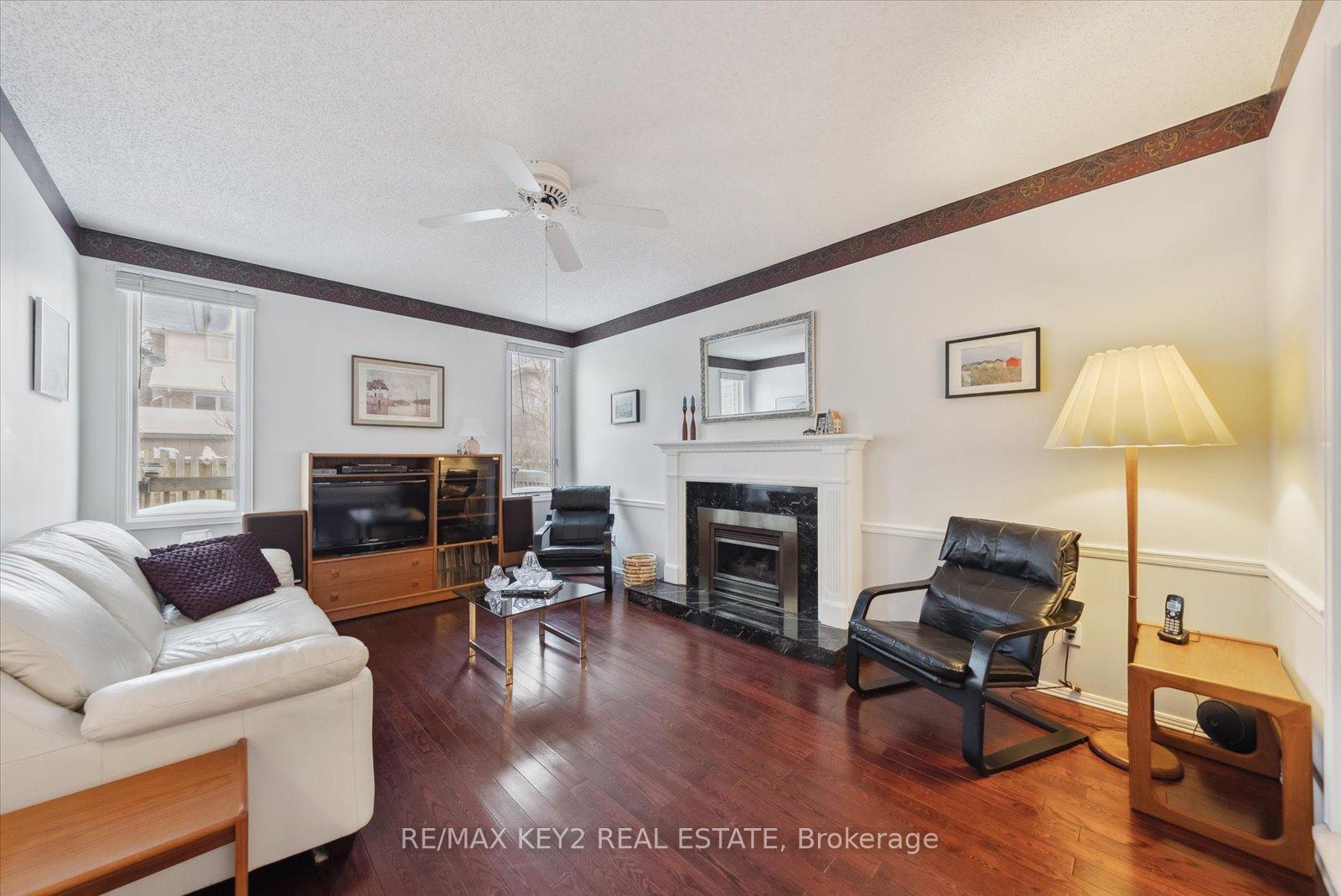 Photo 15 of 911 Peggoty Circle, Oshawa, Eastdale — HOMEH