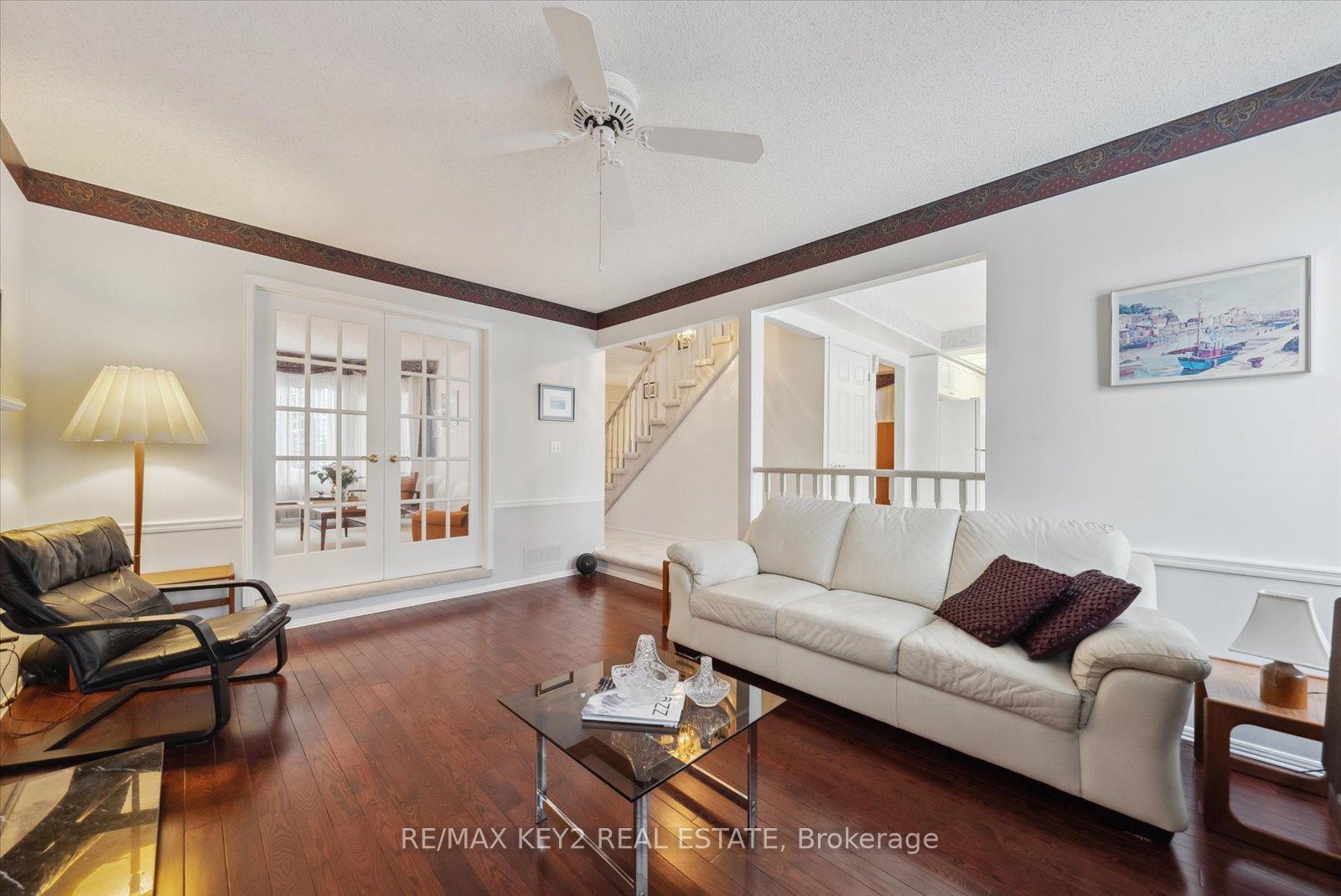 Photo 16 of 911 Peggoty Circle, Oshawa, Eastdale — HOMEH