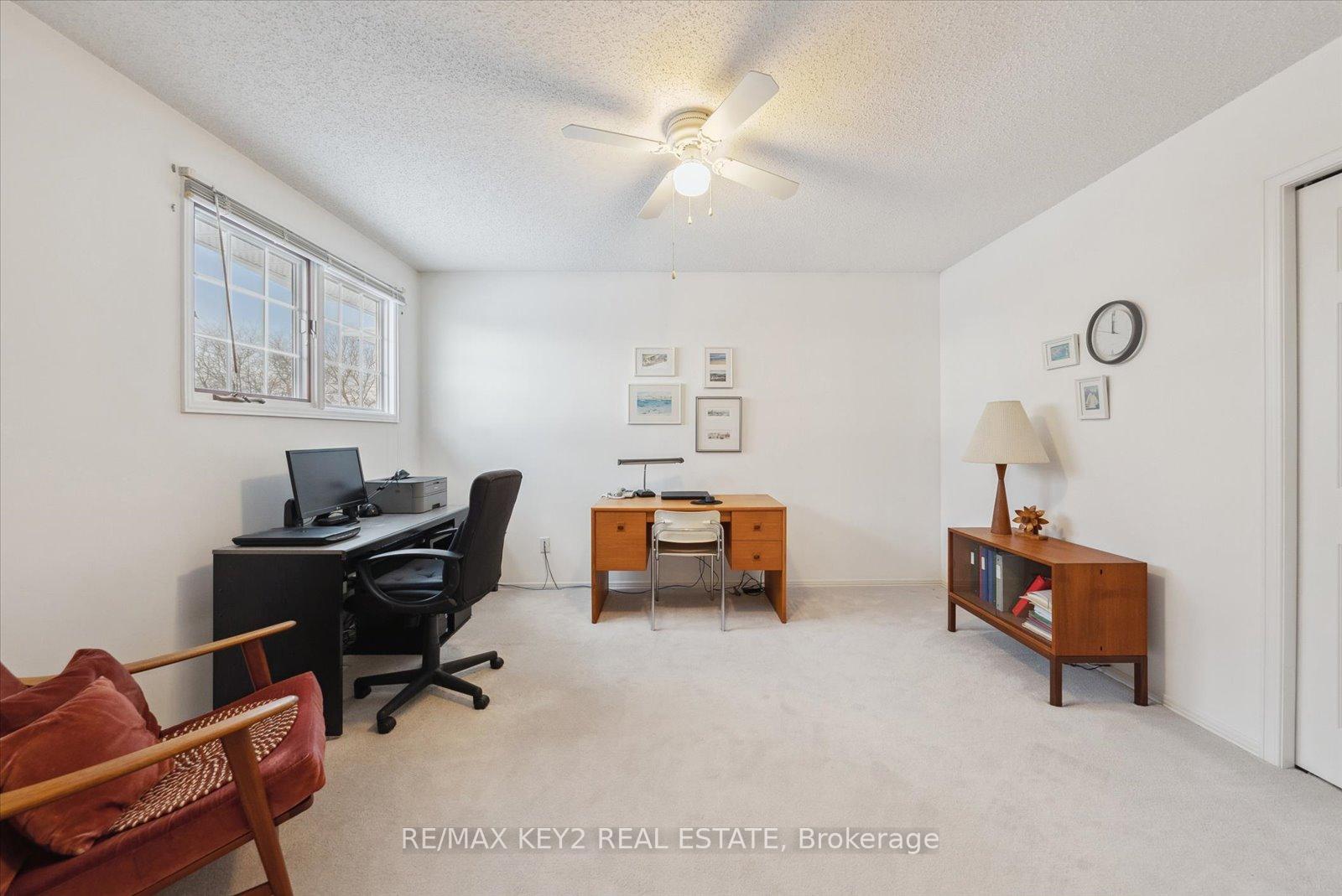 Photo 30 of 911 Peggoty Circle, Oshawa, Eastdale — HOMEH