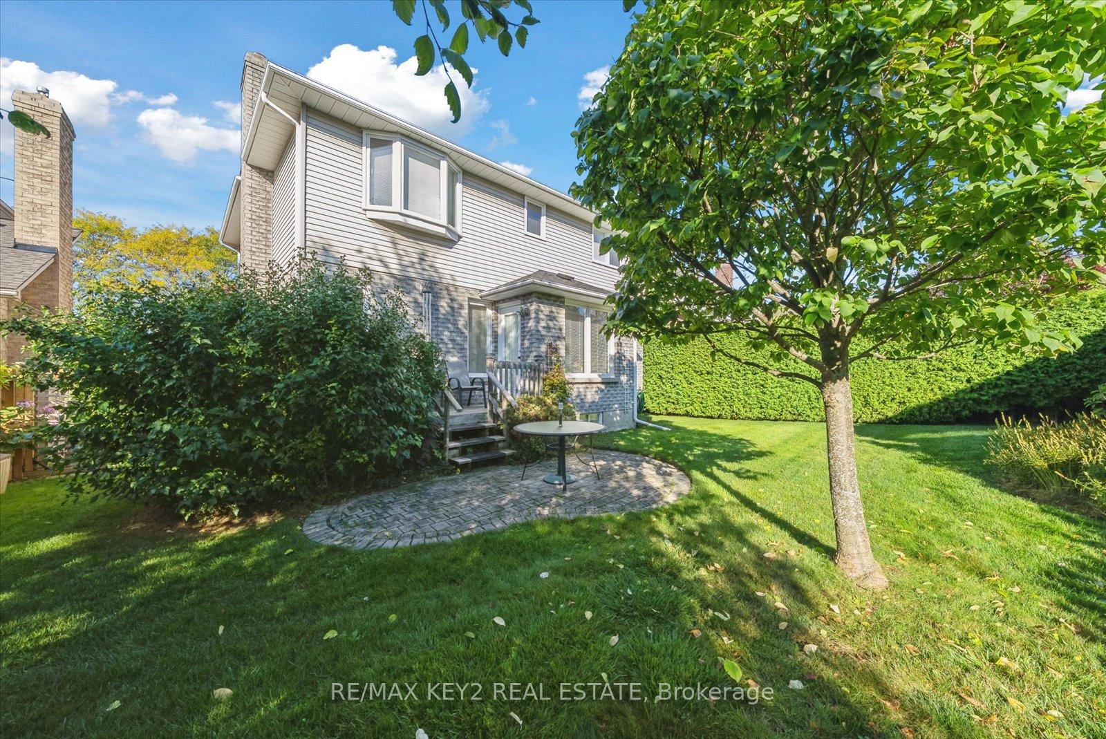 Photo 39 of 911 Peggoty Circle, Oshawa, Eastdale — HOMEH