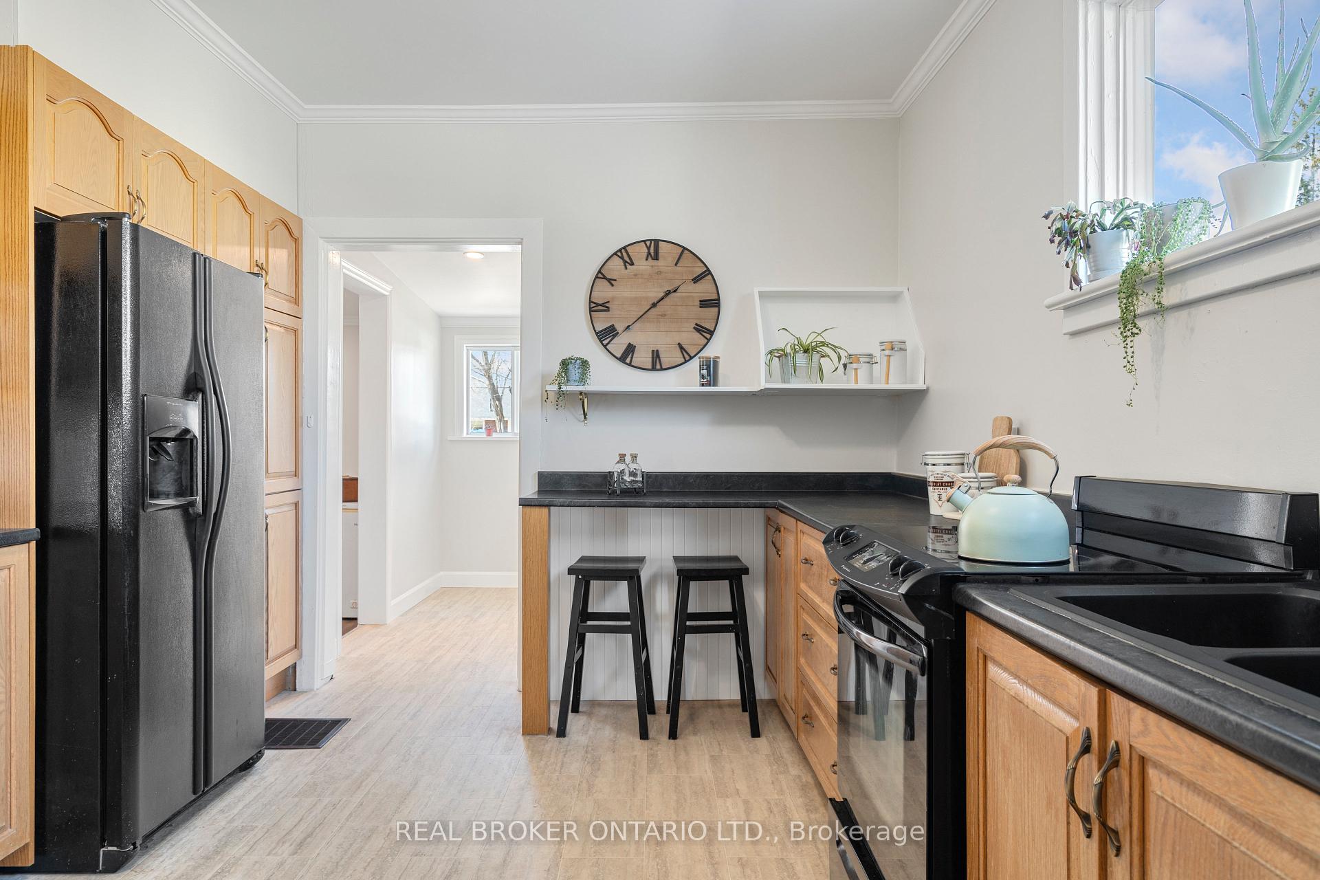 Photo 19 of 232 Harrington Street, Arnprior — HOMEH