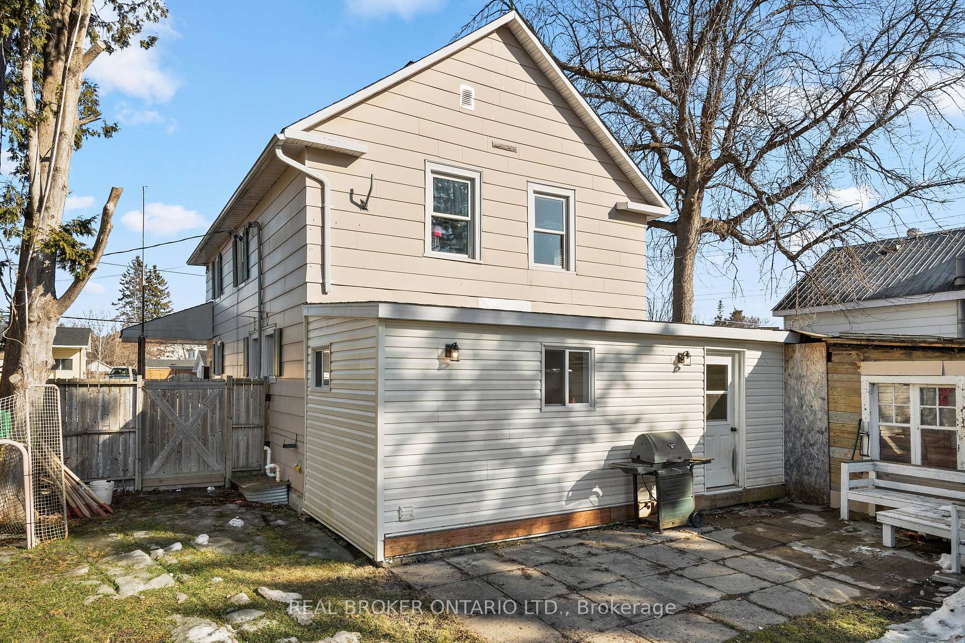 Photo 33 of 232 Harrington Street, Arnprior — HOMEH