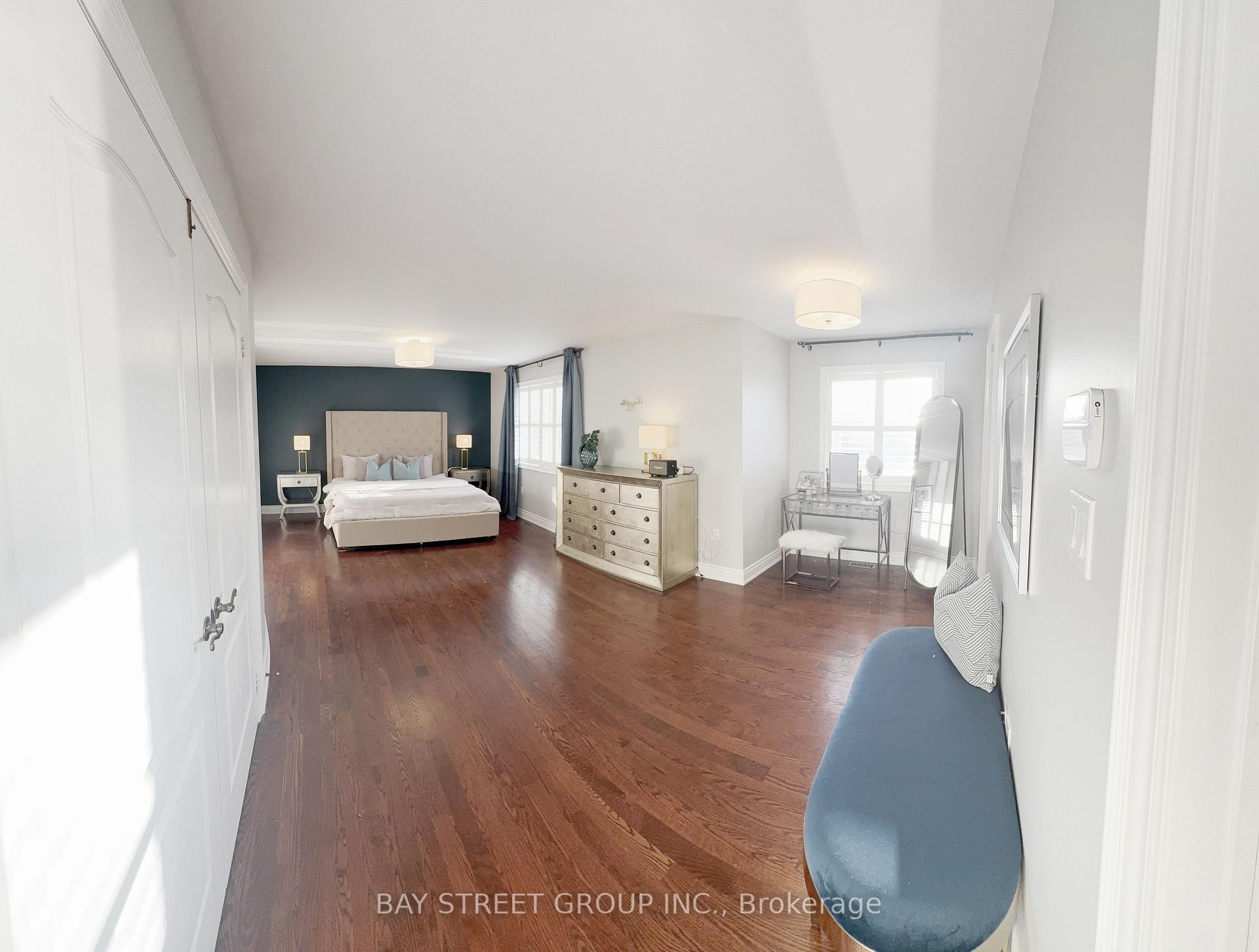 Photo 14 of 22 Hanson Crescent, Whitby, Brooklin — HOMEH