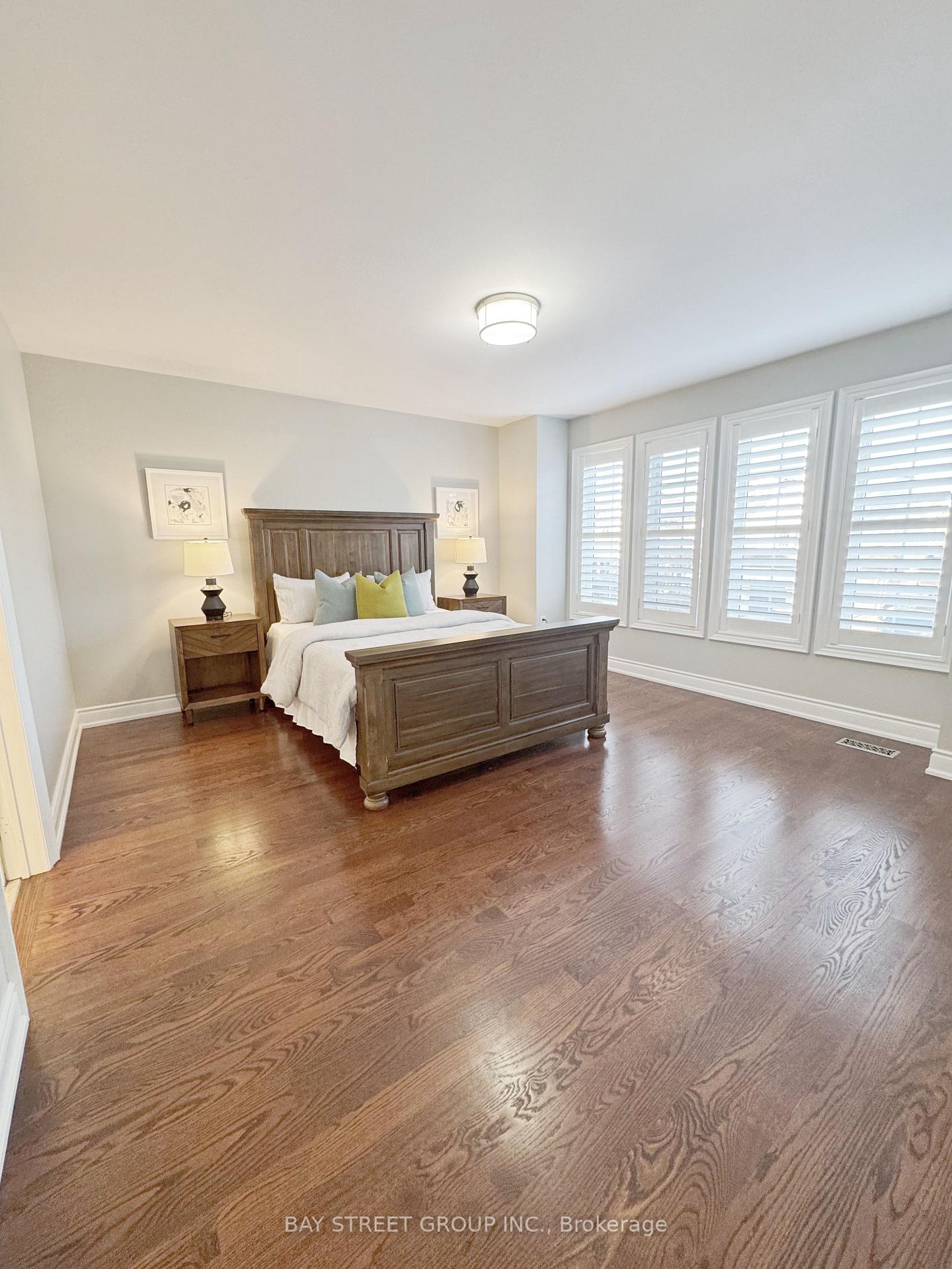 Photo 18 of 22 Hanson Crescent, Whitby, Brooklin — HOMEH