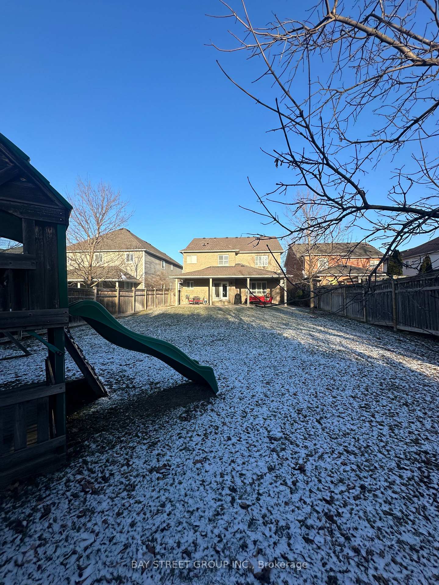 Photo 35 of 22 Hanson Crescent, Whitby, Brooklin — HOMEH