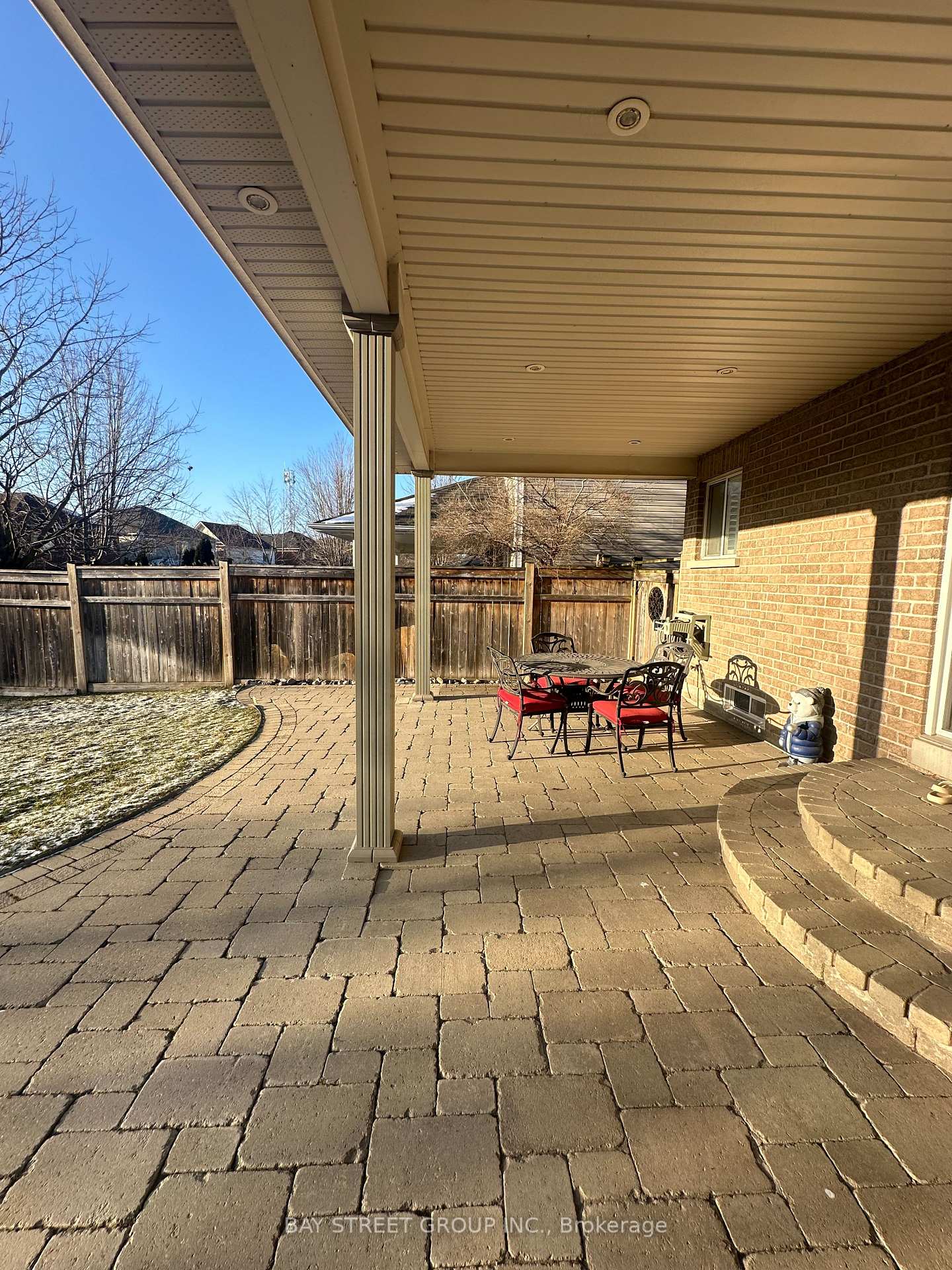 Photo 36 of 22 Hanson Crescent, Whitby, Brooklin — HOMEH