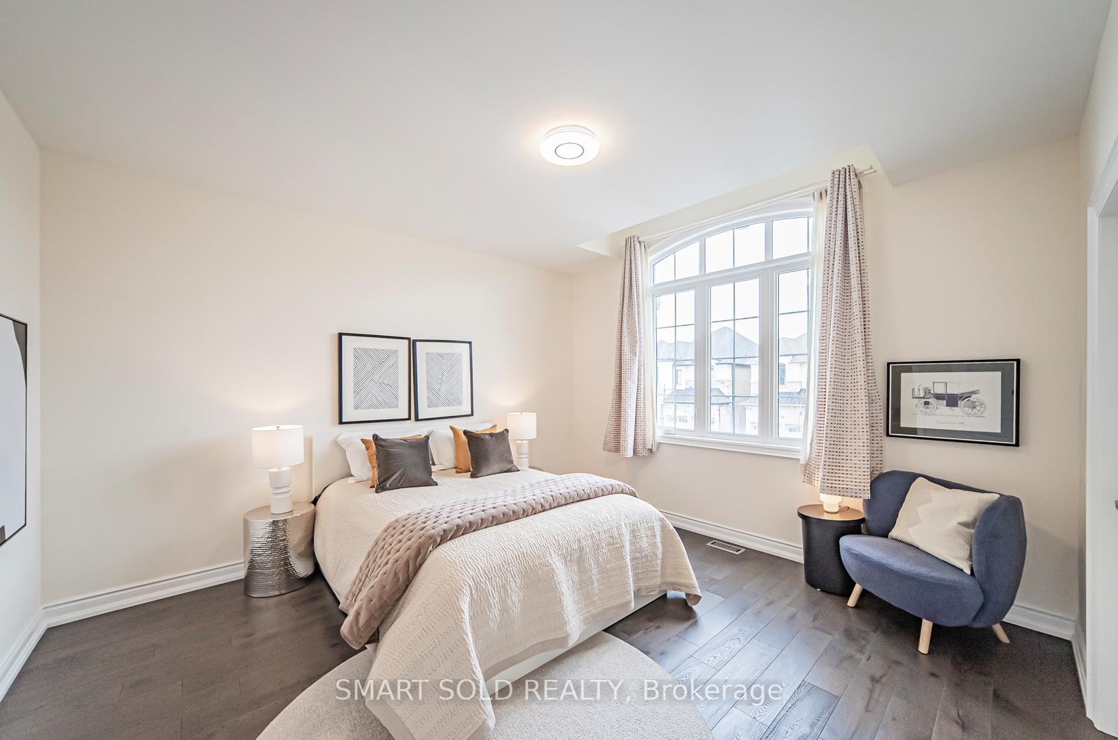 Photo 40 of 57 Kentbridge Way, Vaughan, Patterson — HOMEH