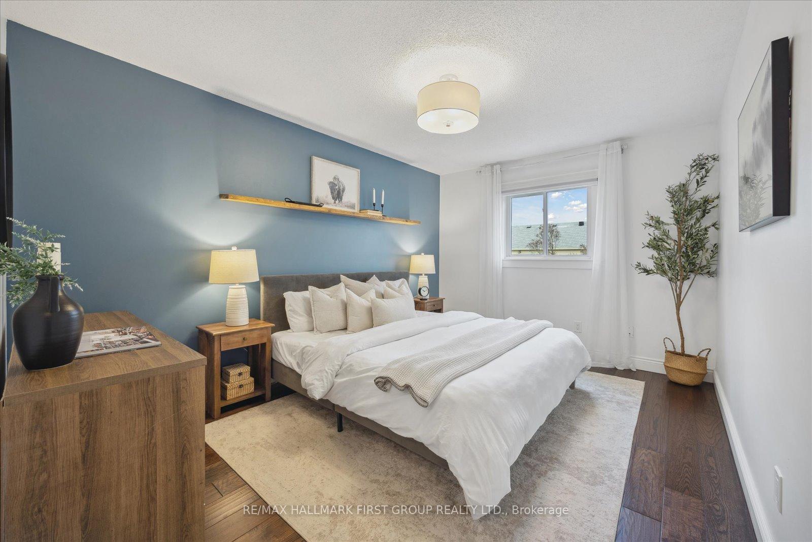 Photo 20 of 821 Red Maple Court, Whitby, Williamsburg — HOMEH