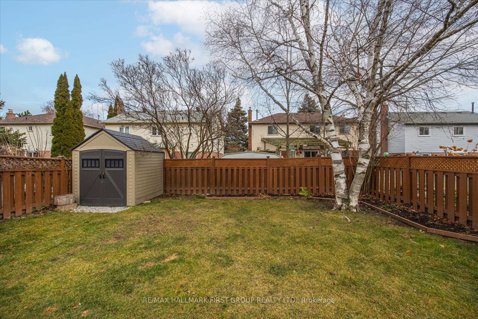 Photo 33 of 821 Red Maple Court, Whitby, Williamsburg — HOMEH