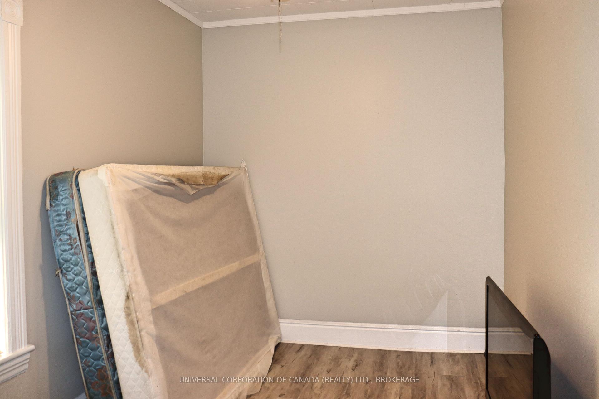 Photo 11 of 11 Forest Street W, Aylmer — HOMEH