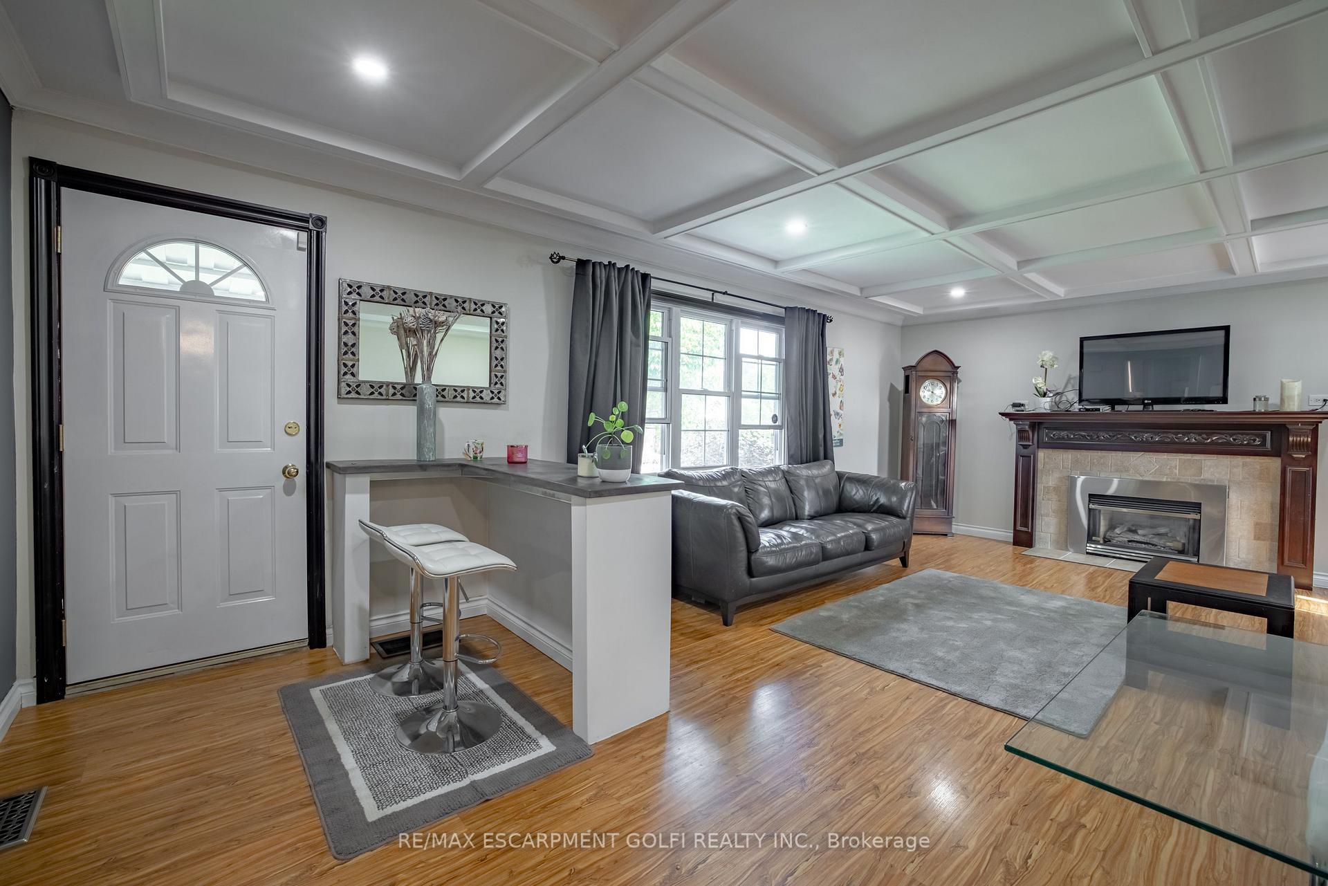Photo 3 of 3 Maplewood Crescent, Welland, Prince Charles — HOMEH