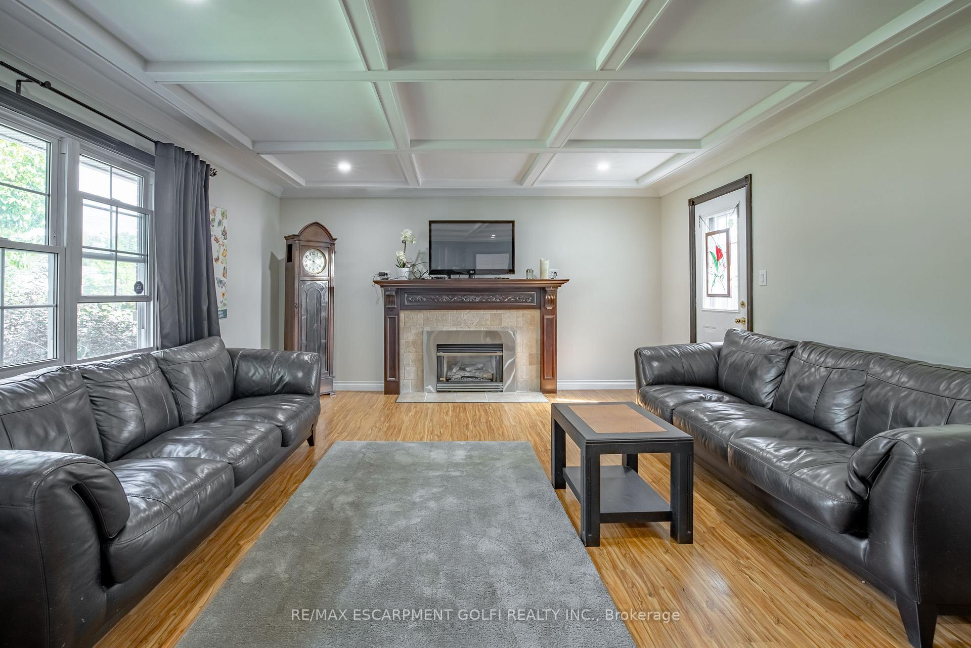 Photo 4 of 3 Maplewood Crescent, Welland, Prince Charles — HOMEH