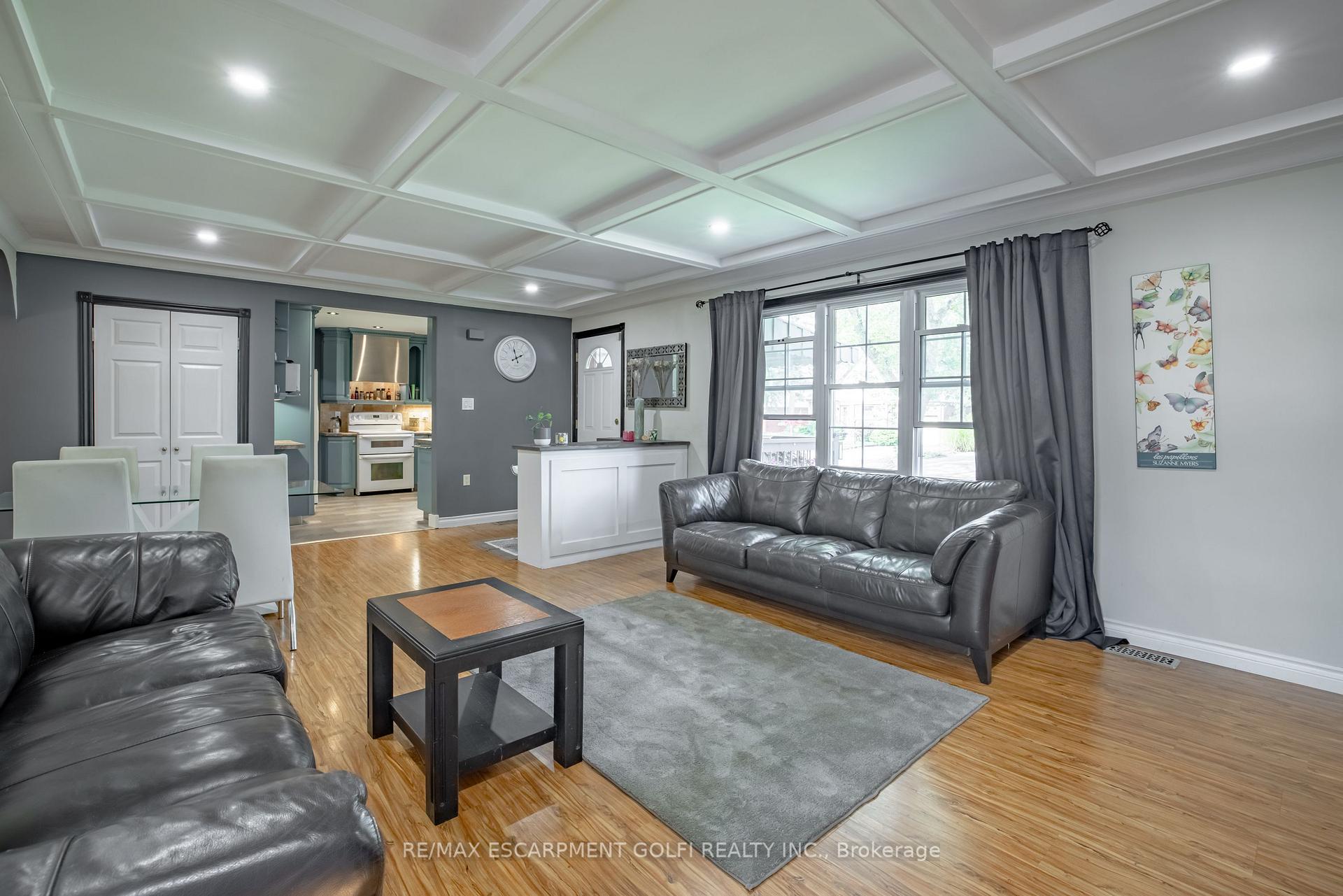 Photo 6 of 3 Maplewood Crescent, Welland, Prince Charles — HOMEH