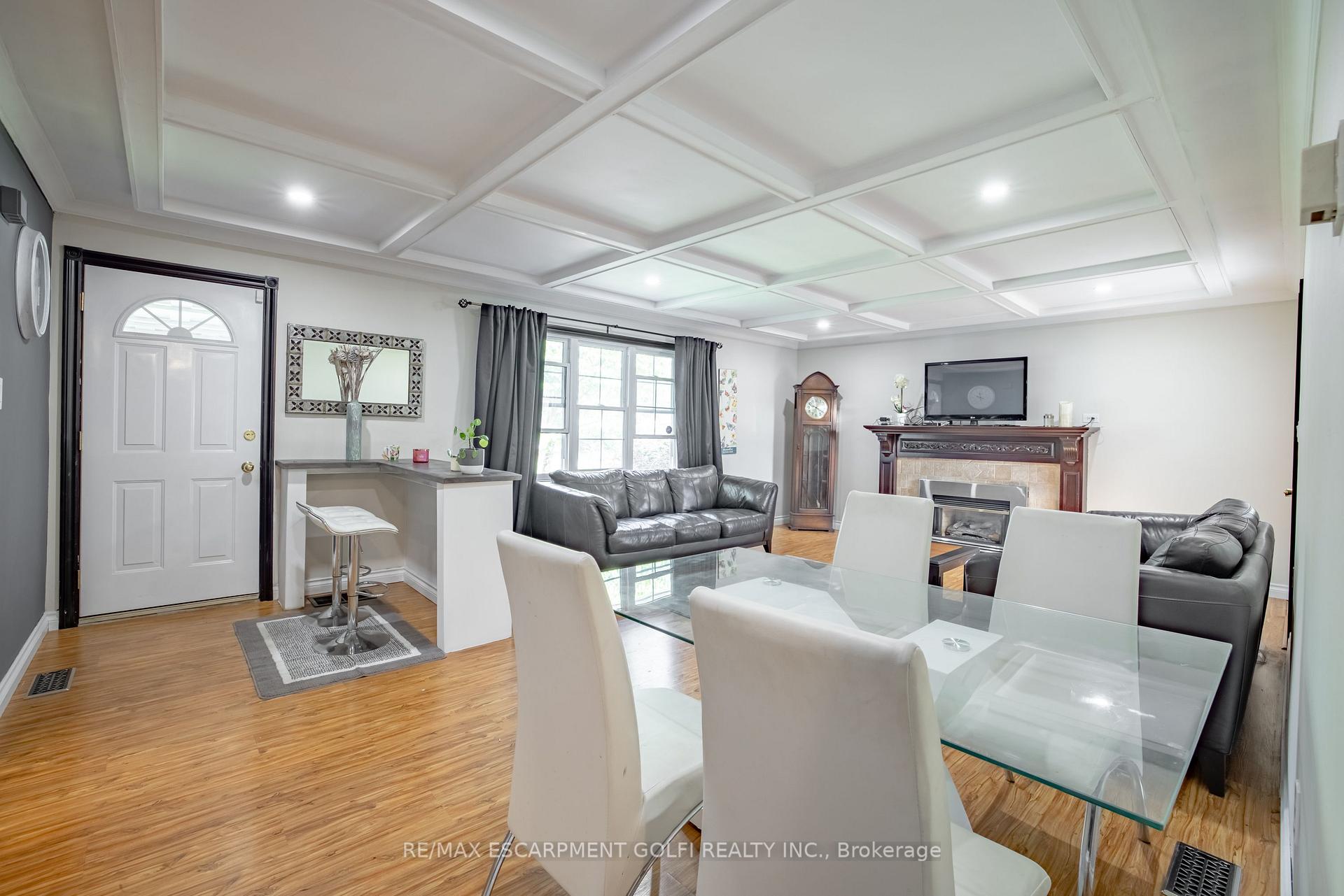 Photo 8 of 3 Maplewood Crescent, Welland, Prince Charles — HOMEH