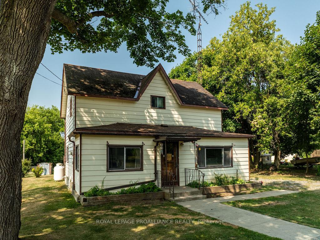 Photo 10 of 72 Doxtator Drive, Belleville, Belleville Ward — HOMEH