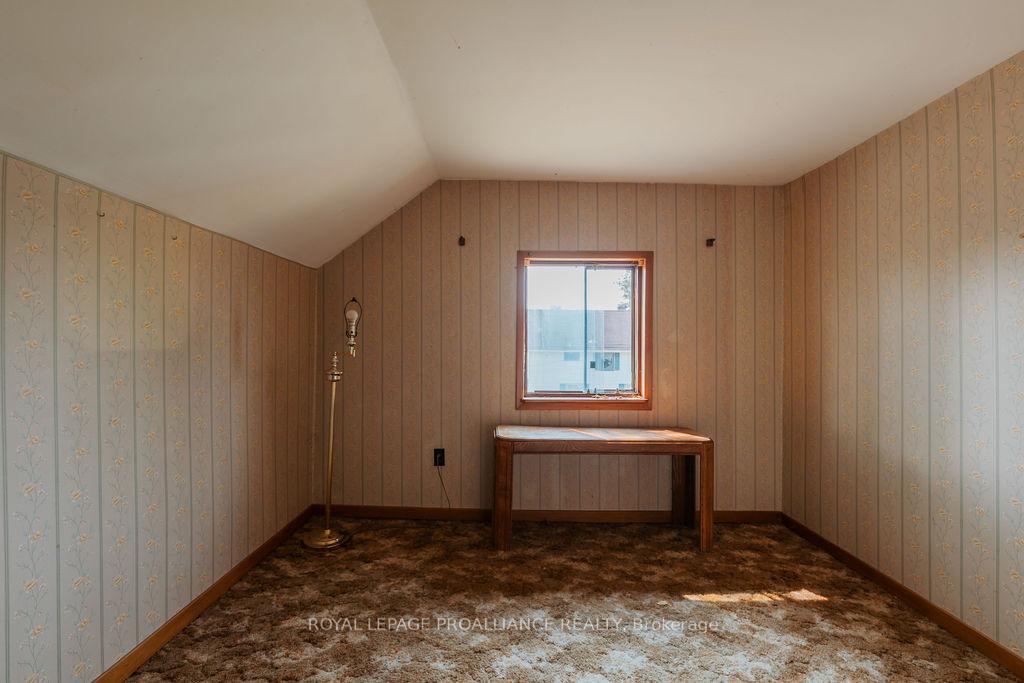 Photo 20 of 72 Doxtator Drive, Belleville, Belleville Ward — HOMEH