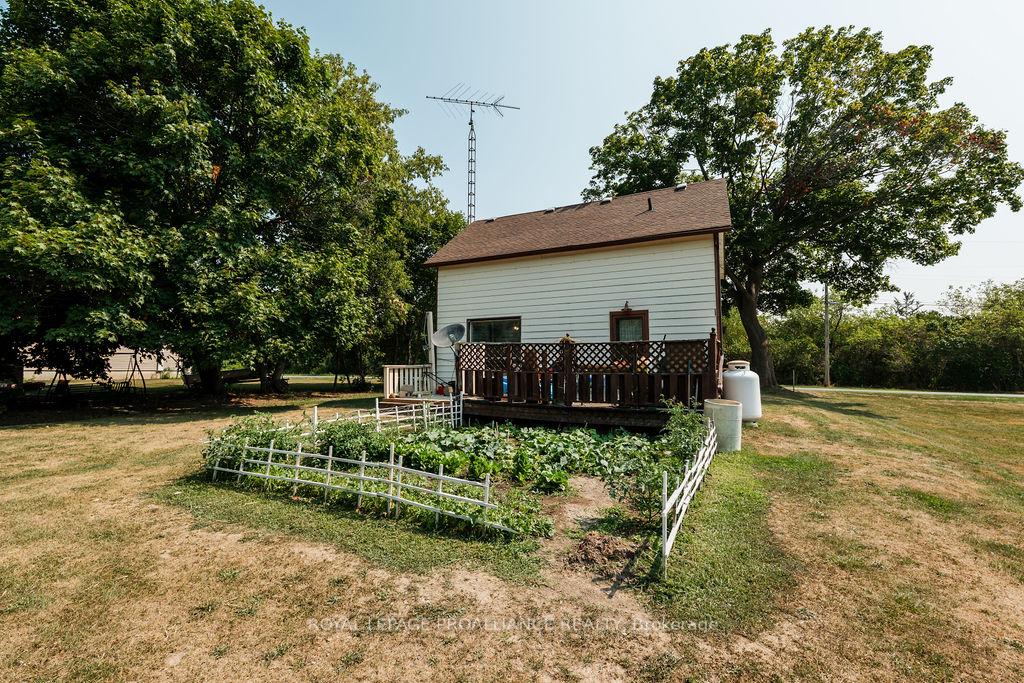 Photo 25 of 72 Doxtator Drive, Belleville, Belleville Ward — HOMEH