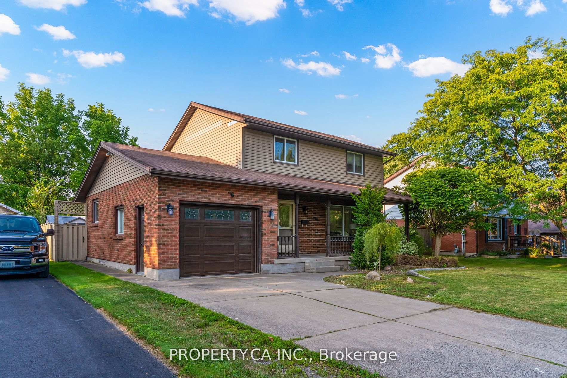 Photo 1 of 42 Mccrae Drive, Welland, N. Welland — HOMEH