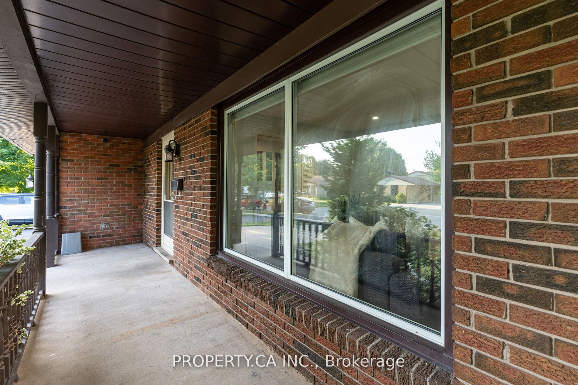 Photo 6 of 42 Mccrae Drive, Welland, N. Welland — HOMEH